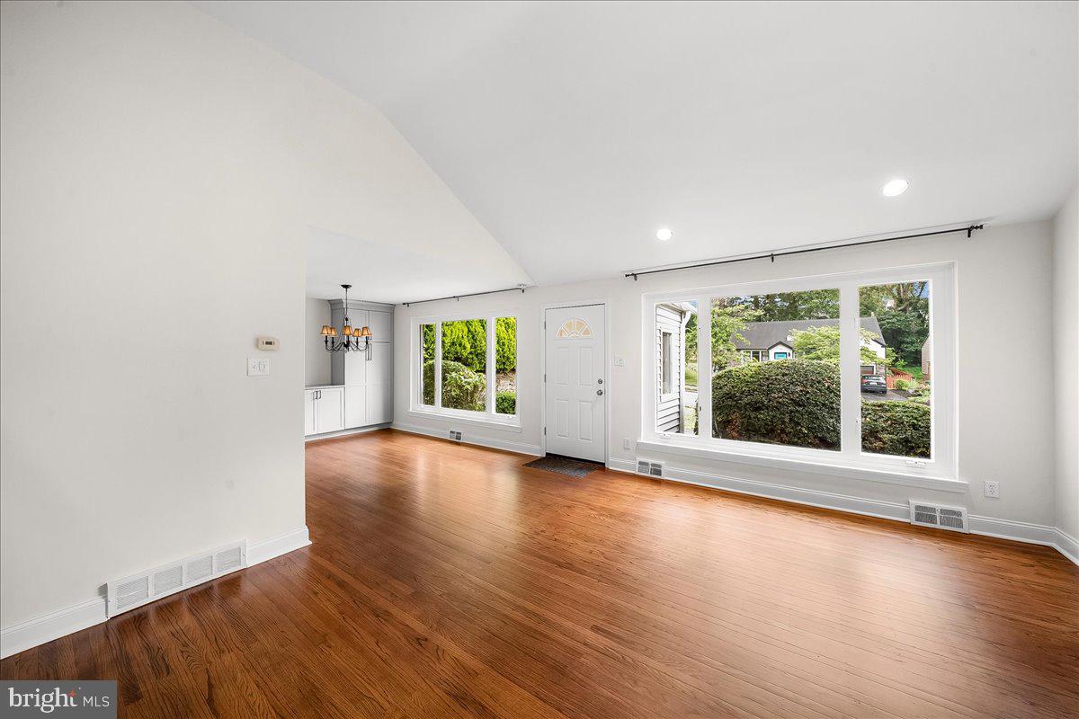 WESTGATE HILLS - Residential