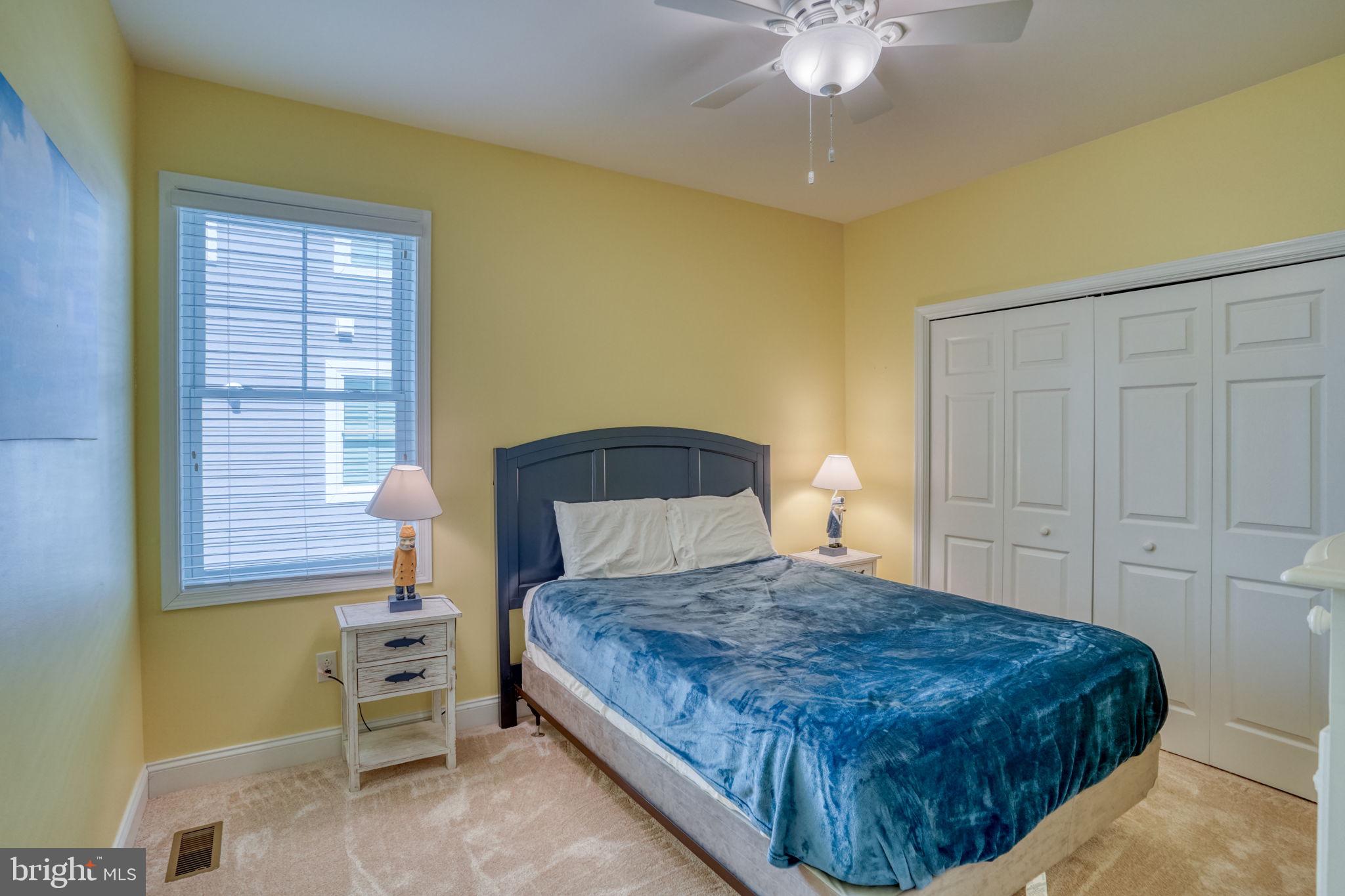 SOLITUDES ON WHITES CREEK - Residential