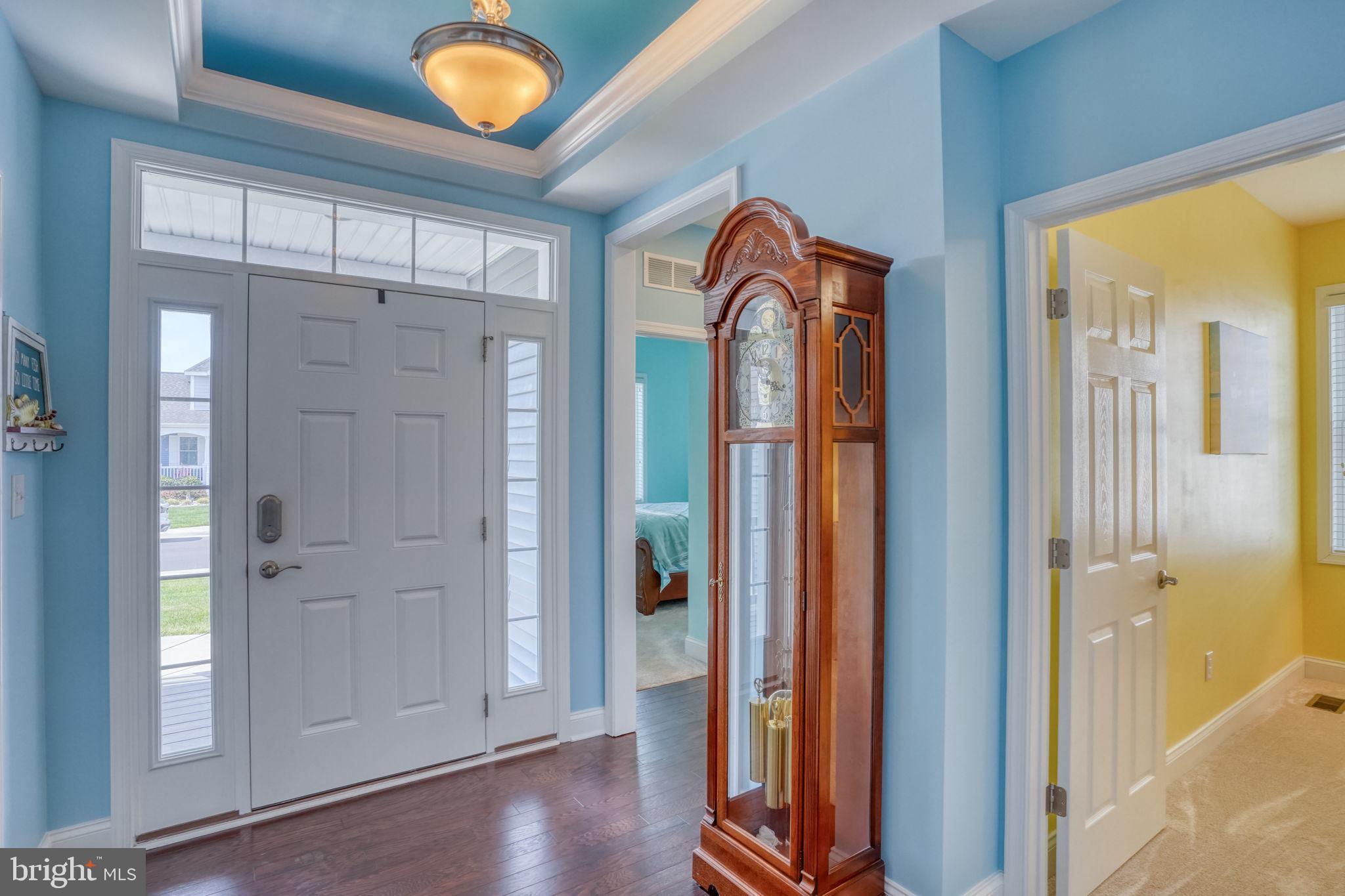 SOLITUDES ON WHITES CREEK - Residential