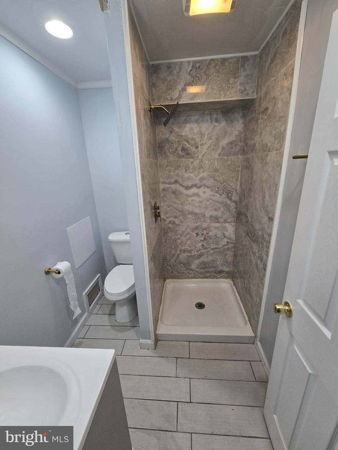 TEMPLE UNIVERSITY - Residential