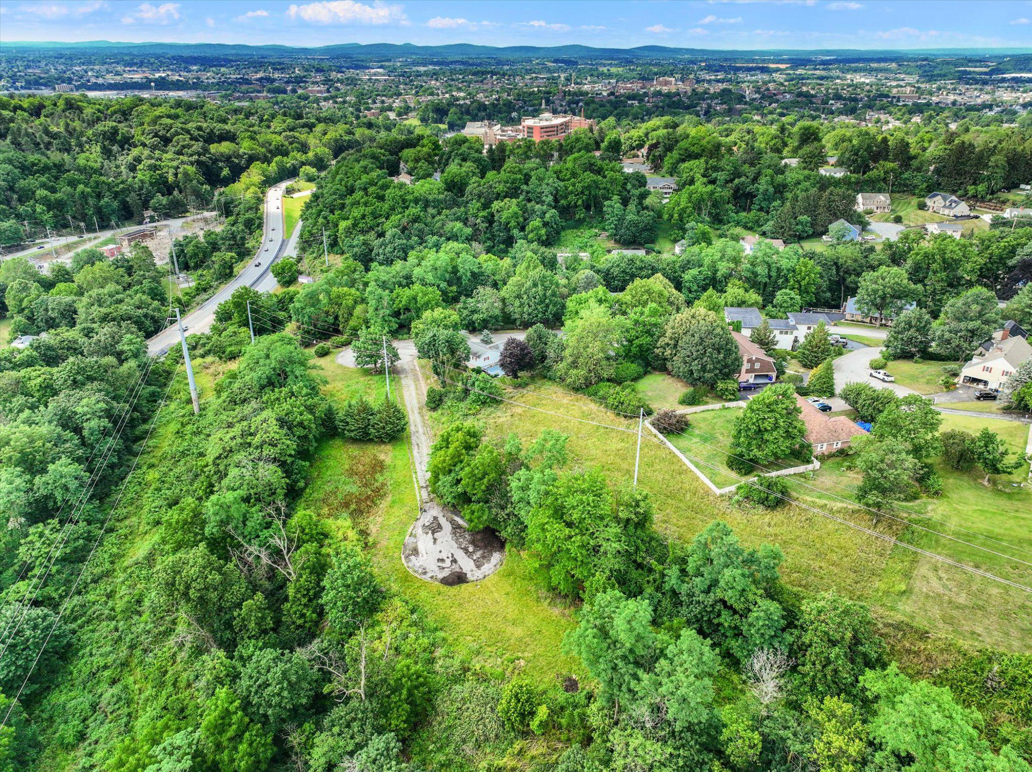 STRATHCONA HILLS - Land