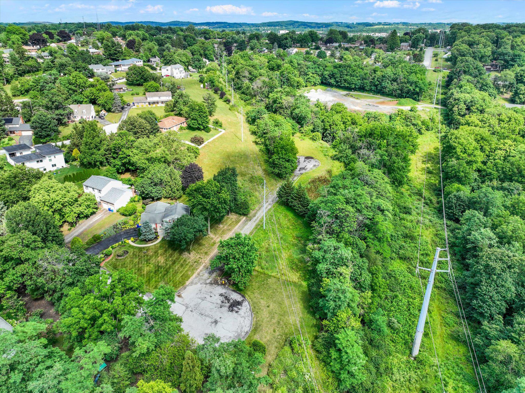 Nestled at the end of a quiet cul-de-sac in the desirable Strathcona Hills community, this rare 2+ acre homesite offers the perfect canvas for your dream home. Enjoy the privacy and tranquility of a wooded setting while remaining just minutes from WellSpan York Hospital, everyday conveniences, downtown York, and Routes 30 and I-83. Located within the York Suburban School District, this is a unique opportunity to build your custom home in one of the area's most sought-after neighborhoods.