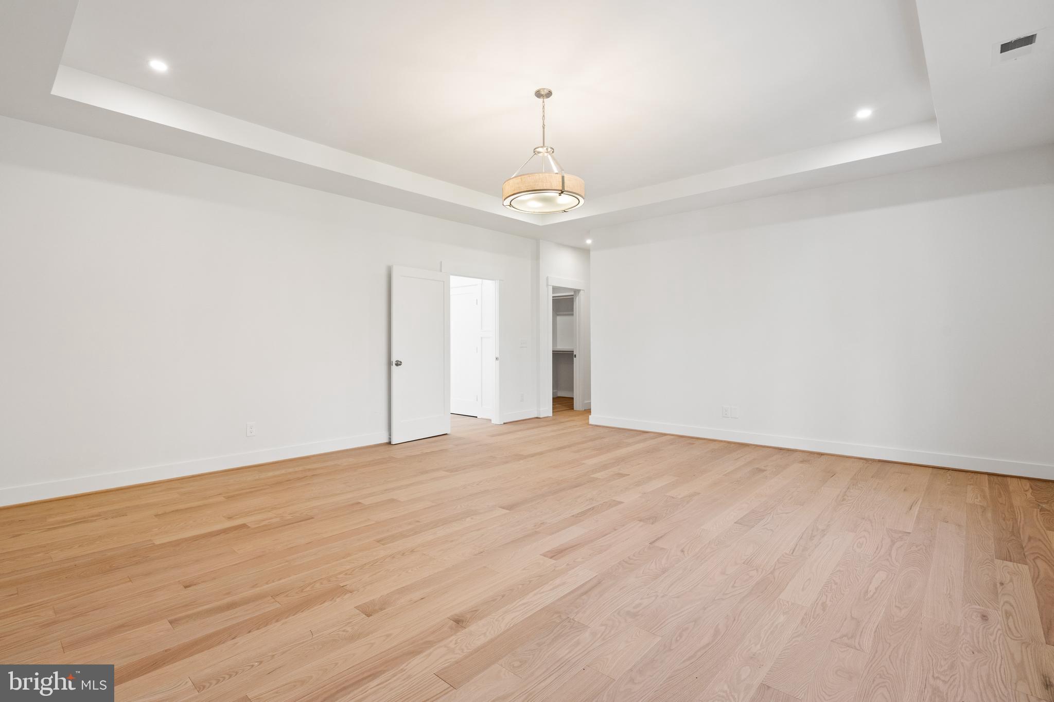 GLENCARLYN - Residential