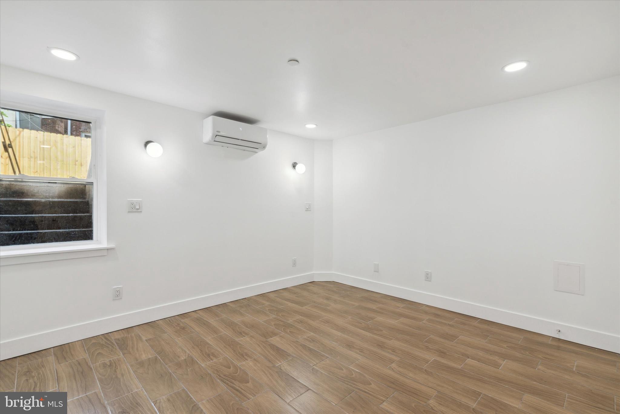 GARDEN COURT - Residential Income