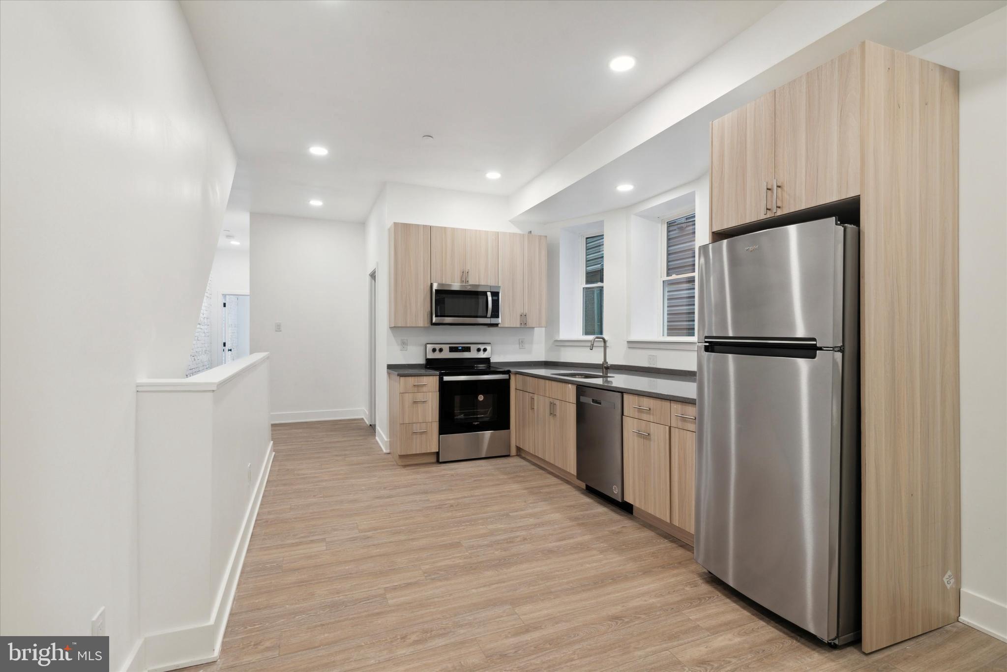 GARDEN COURT - Residential Income
