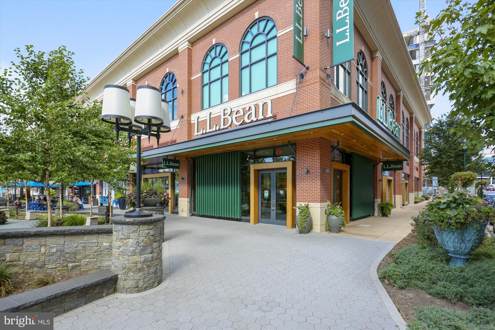 WHITE FLINT PARK - Residential