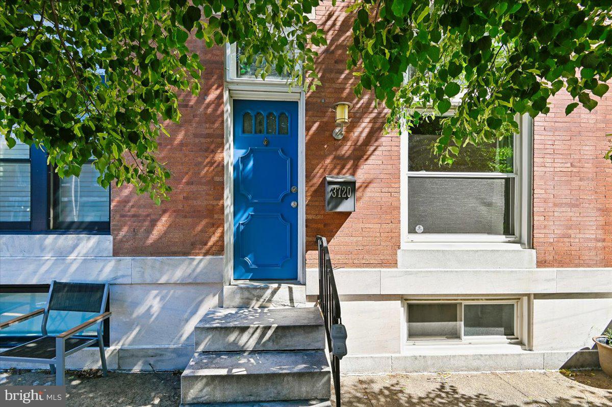 Closing help available on this property!  Three level, 3-Bedrooms, 2-Full Bathrooms, updated brick row house in the heart of Brewers Hill. Great room sizes, wood floors on 1st floor, updated kitchen w/upgraded appliances, and movable center isle. Updates over the last several years both bathrooms, kitchen, hardwood floors throughout the first floor, vinyl windows, lighted ceiling fans, exposed brick and insulated doors. Efficient gas heat, full size washer & dryer in lower level. 2nd floor deck. Patio, enclosed rear yard that can be modified for small vehicle parking. Canton Crossing blocks away. Plenty of parking! You won't be disappointed!