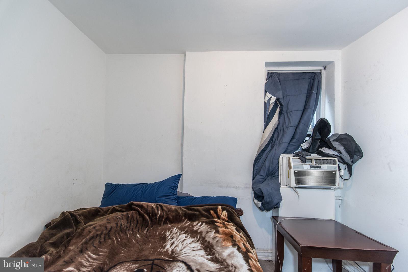 TEMPLE UNIVERSITY - Residential