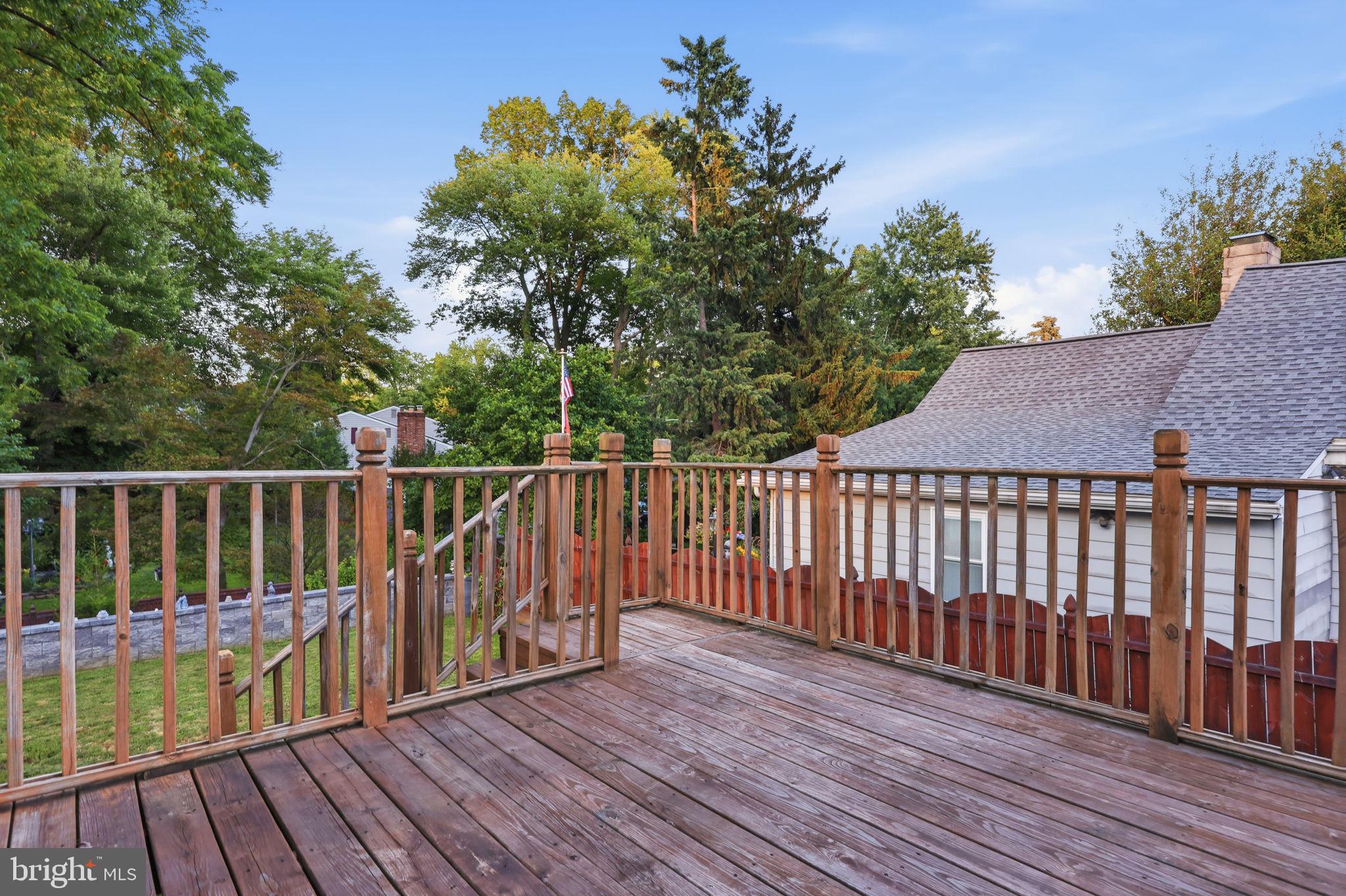 PINE TREE FARMS - Residential