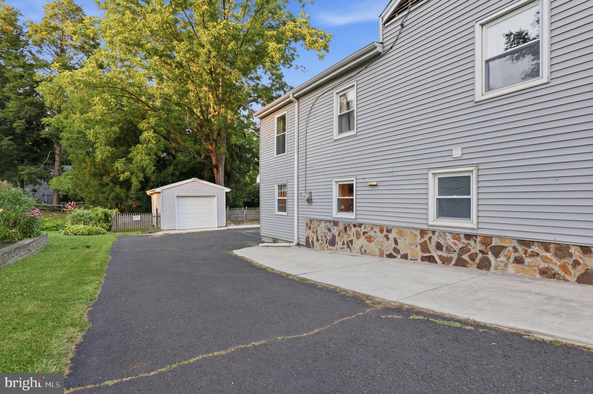 PINE TREE FARMS - Residential