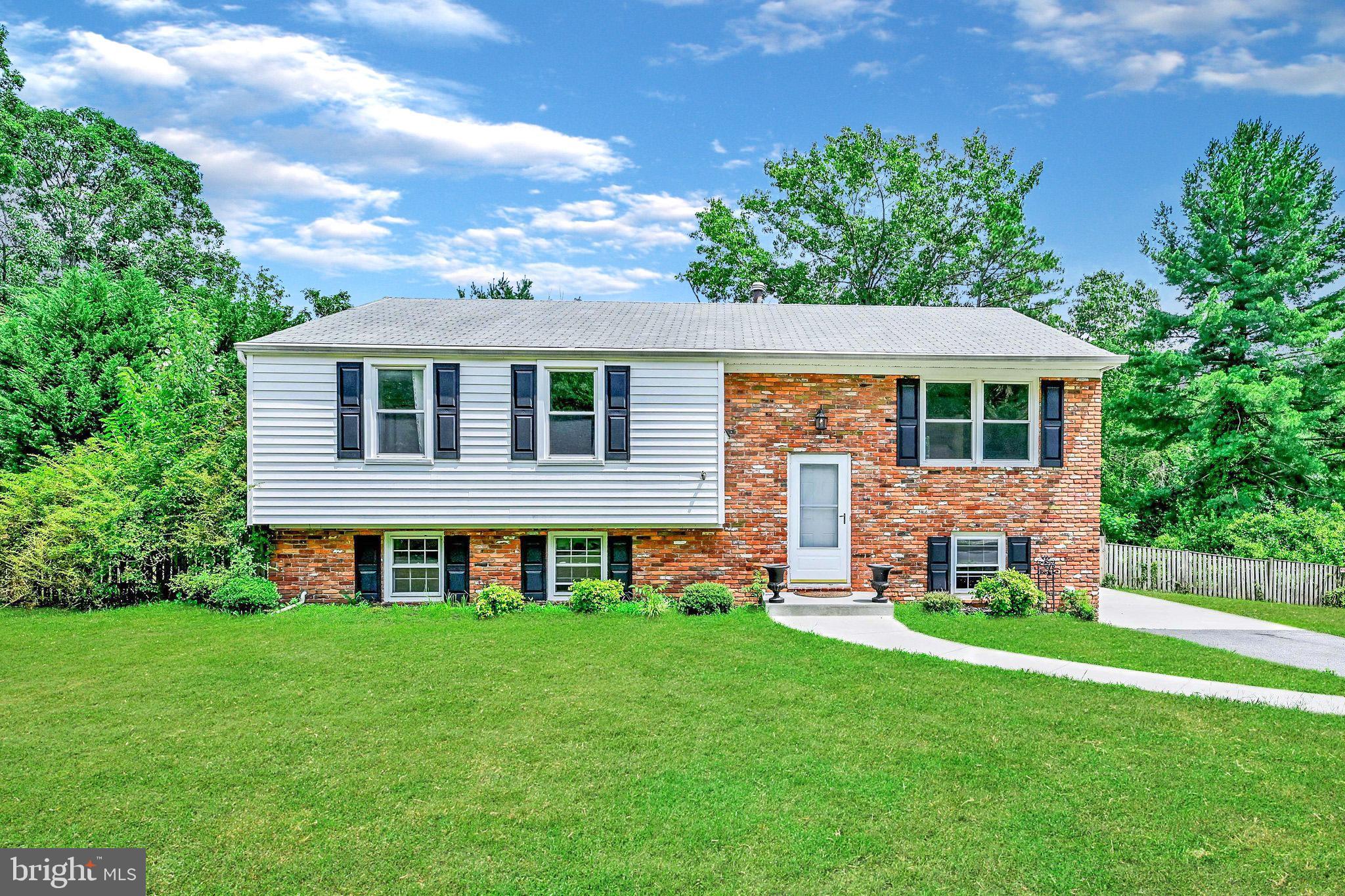 >> TURN KEY EQUITY << 10's Across The Board [Look UP The Schools] Solid Home Featuring Well Over 1,700 Sq Ft of Living Space On a LARGE Corner Lot [Fenced-In Rear Yard] > SEVERNA PARK, MIUNTES FROM THE SEVERN RIVER <> Home Qualifies for Down Payment Assistance & Up To $10,000 in Closing Cost Help <> SELLER is ALL for STRUCTURING a DEAL to OFFSET COSMETIC REPAIRS <> UPDATED ROOF, UPDATED SEPTIC, UPDATED HVAC, UPDATED SIDING & GRANITE COUNTER TOPS >> NO HOA <> Large Living Area, 4 Spacious Bedrooms, 2 Full Baths, Separate Dining Room, Vast Lower Level With Washer/Dryer and Lots of Storage & There's a Deck Overlooking a Private Yard Perfect for The Dogs to Romp and Cookouts With Family & Friends <> CHECK OUT THE PUBLIC SCHOOLS < Shopping Minutes Away & Easy Access Out to ALL Major Routes Leading to NSA/Ft Meade, DC, Baltimore, Annapolis.