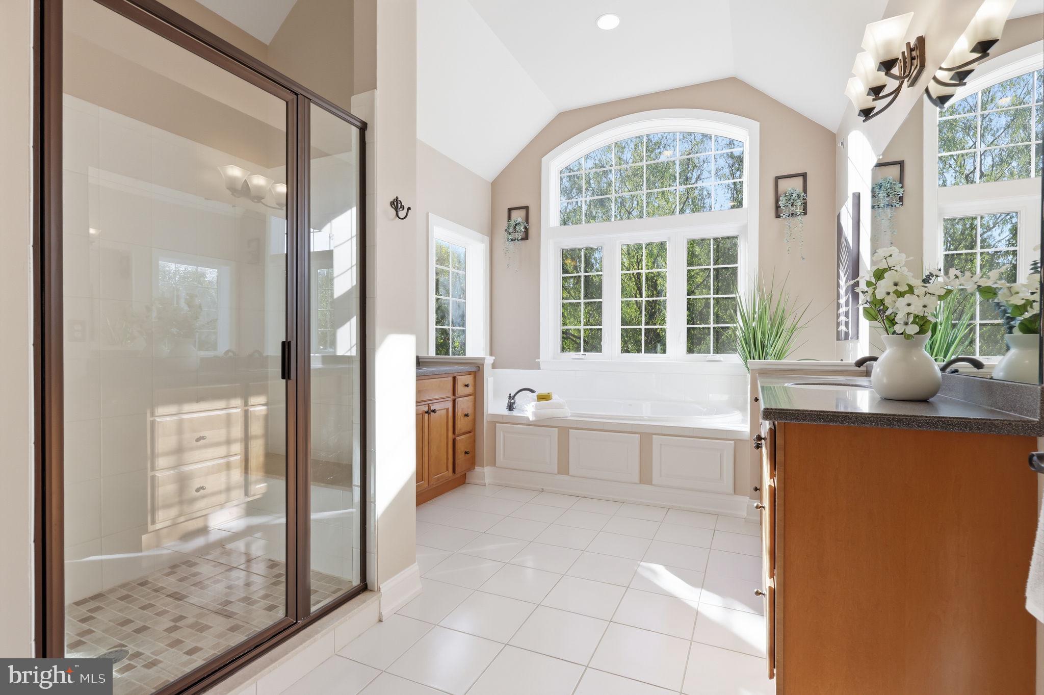 GOLF CLUB ESTATES - Residential