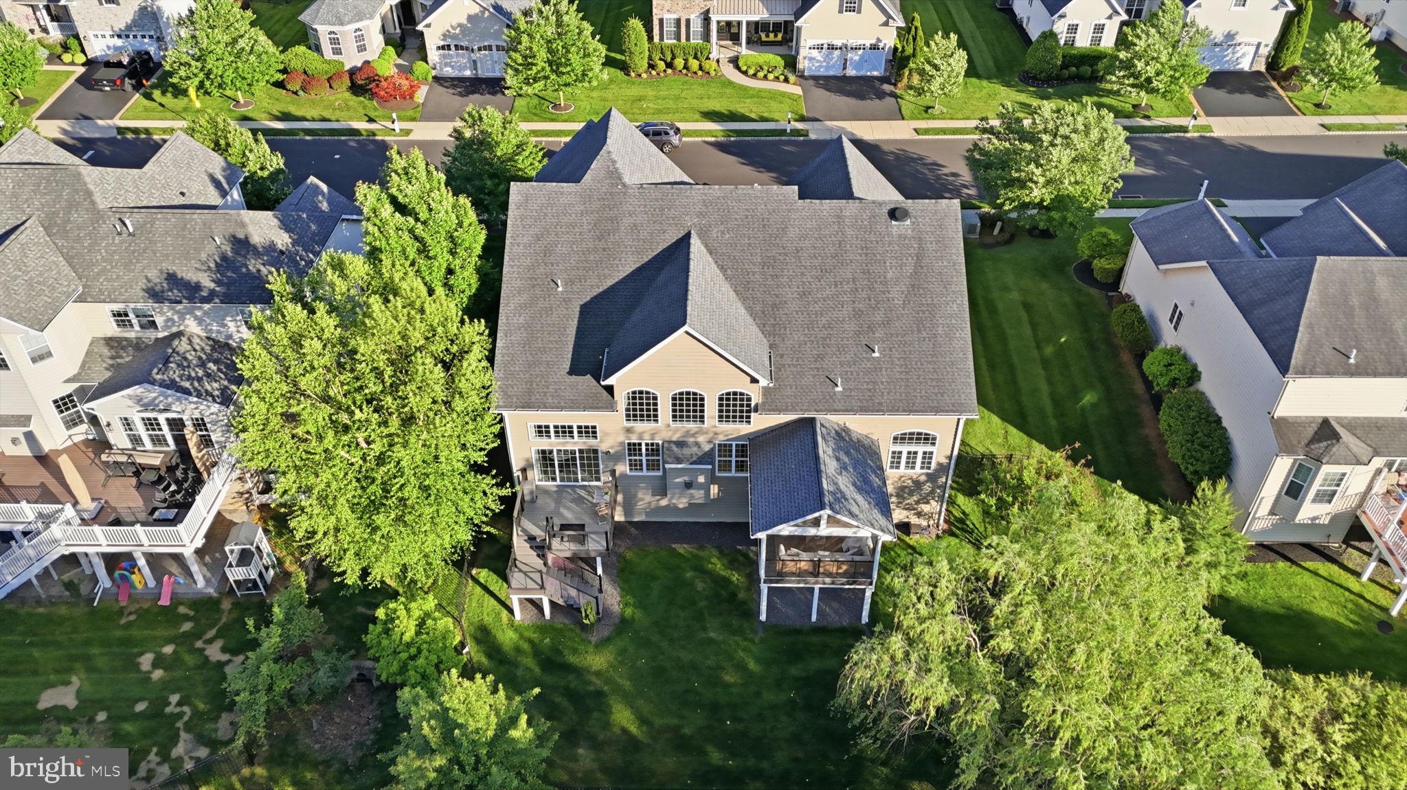 GOLF CLUB ESTATES - Residential