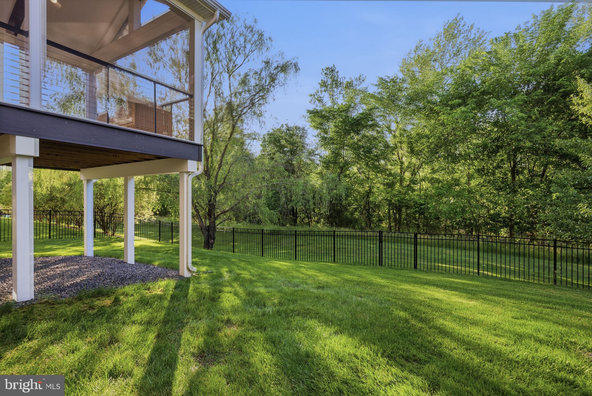 GOLF CLUB ESTATES - Residential