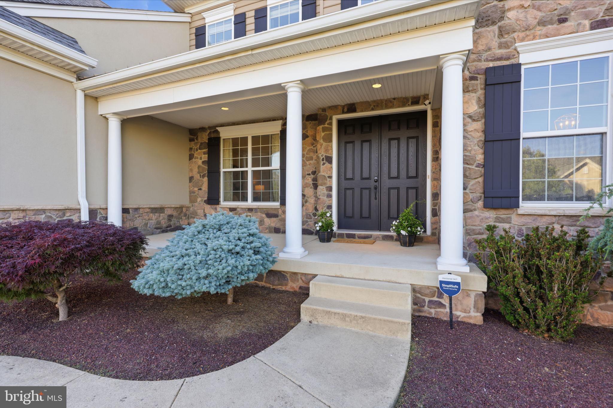GOLF CLUB ESTATES - Residential