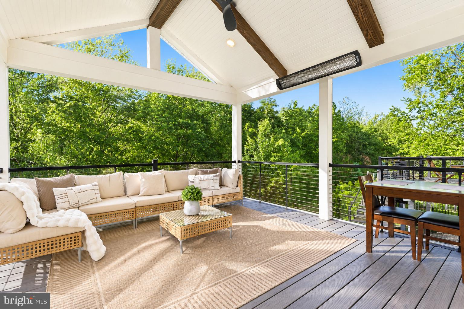 GOLF CLUB ESTATES - Residential