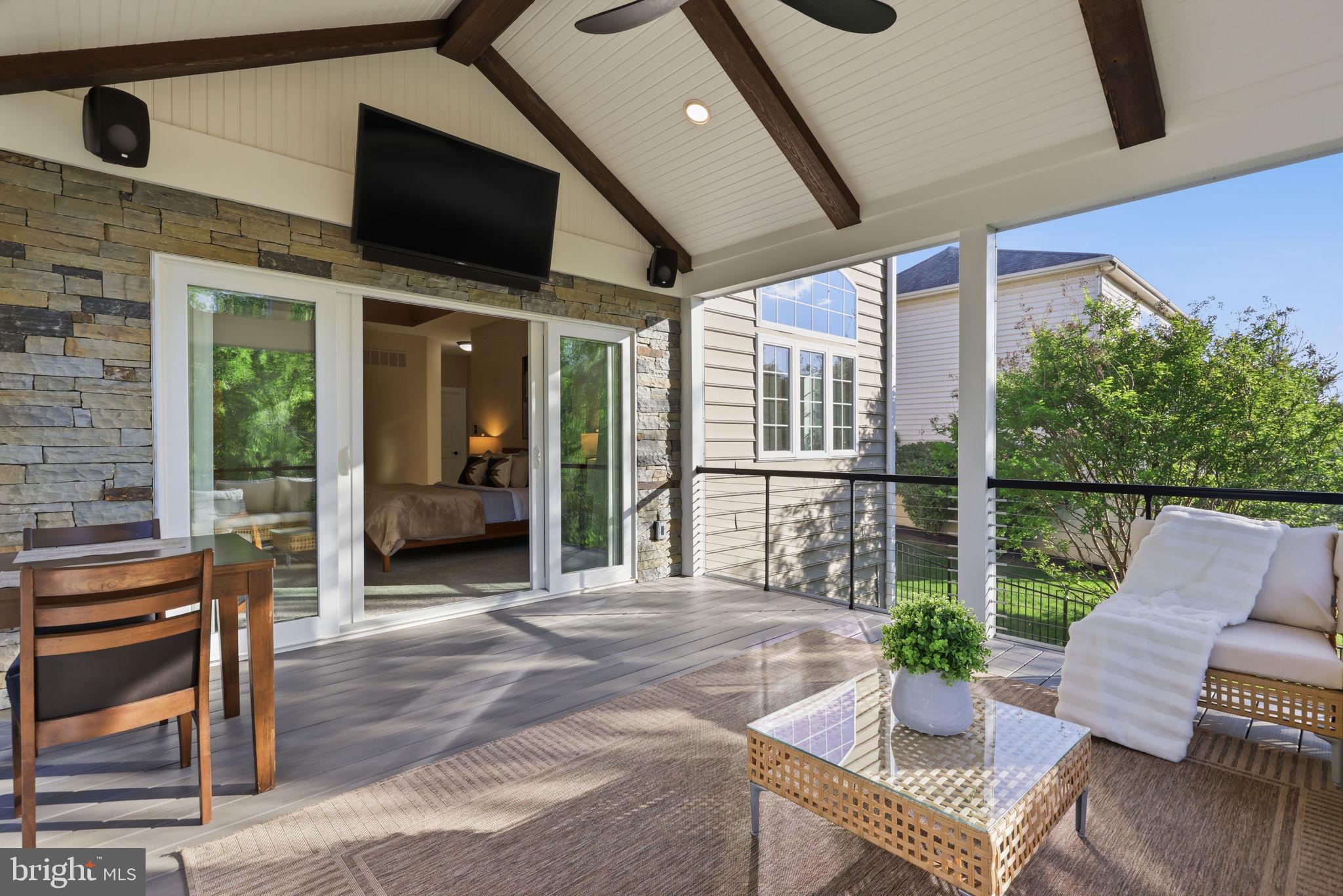 GOLF CLUB ESTATES - Residential
