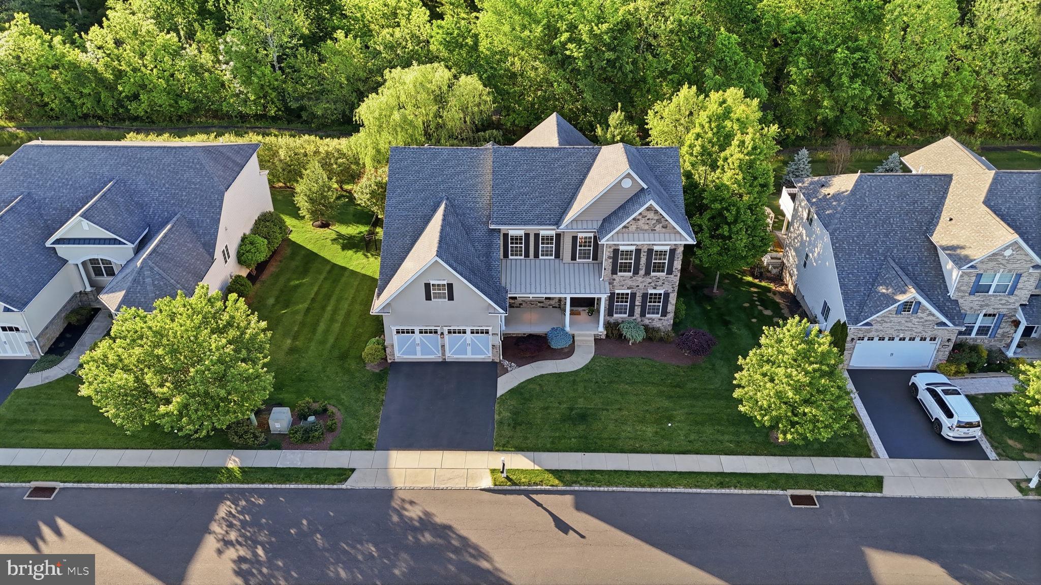 GOLF CLUB ESTATES - Residential