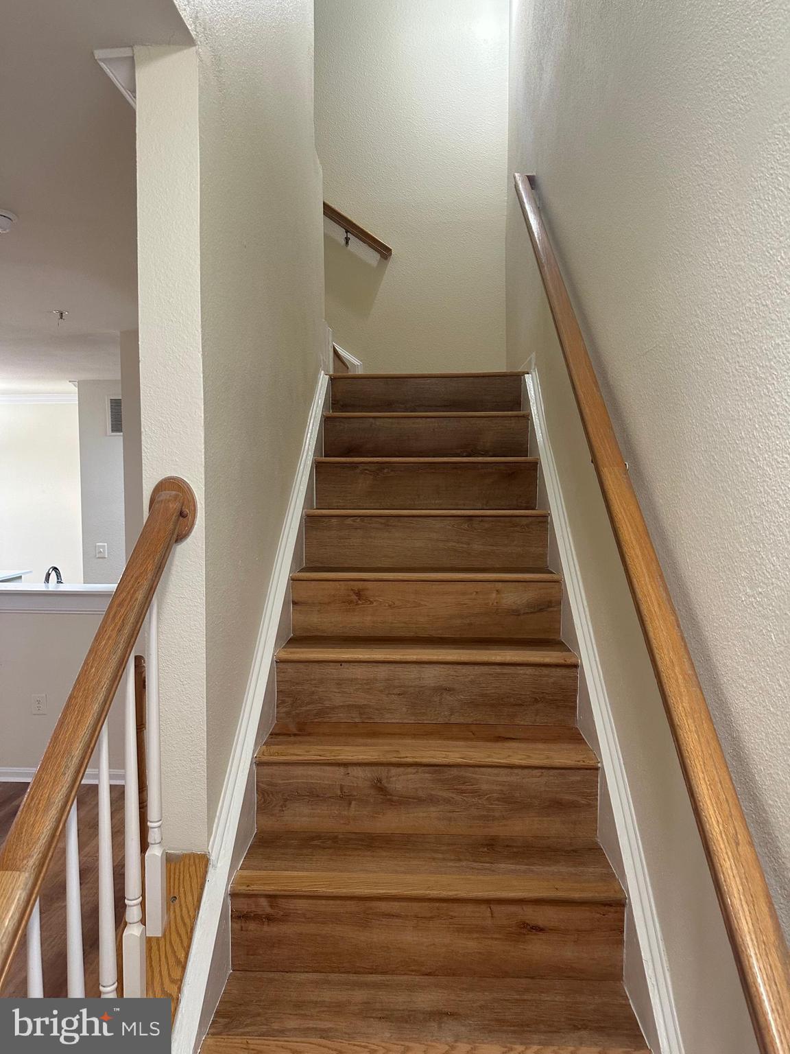 FOX MILL STATION - Residential Lease