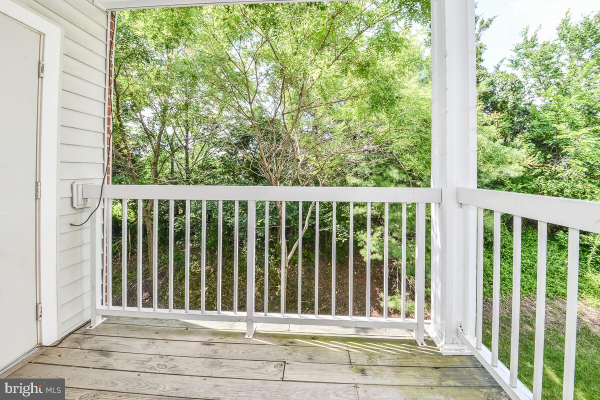 FOX MILL STATION - Residential Lease