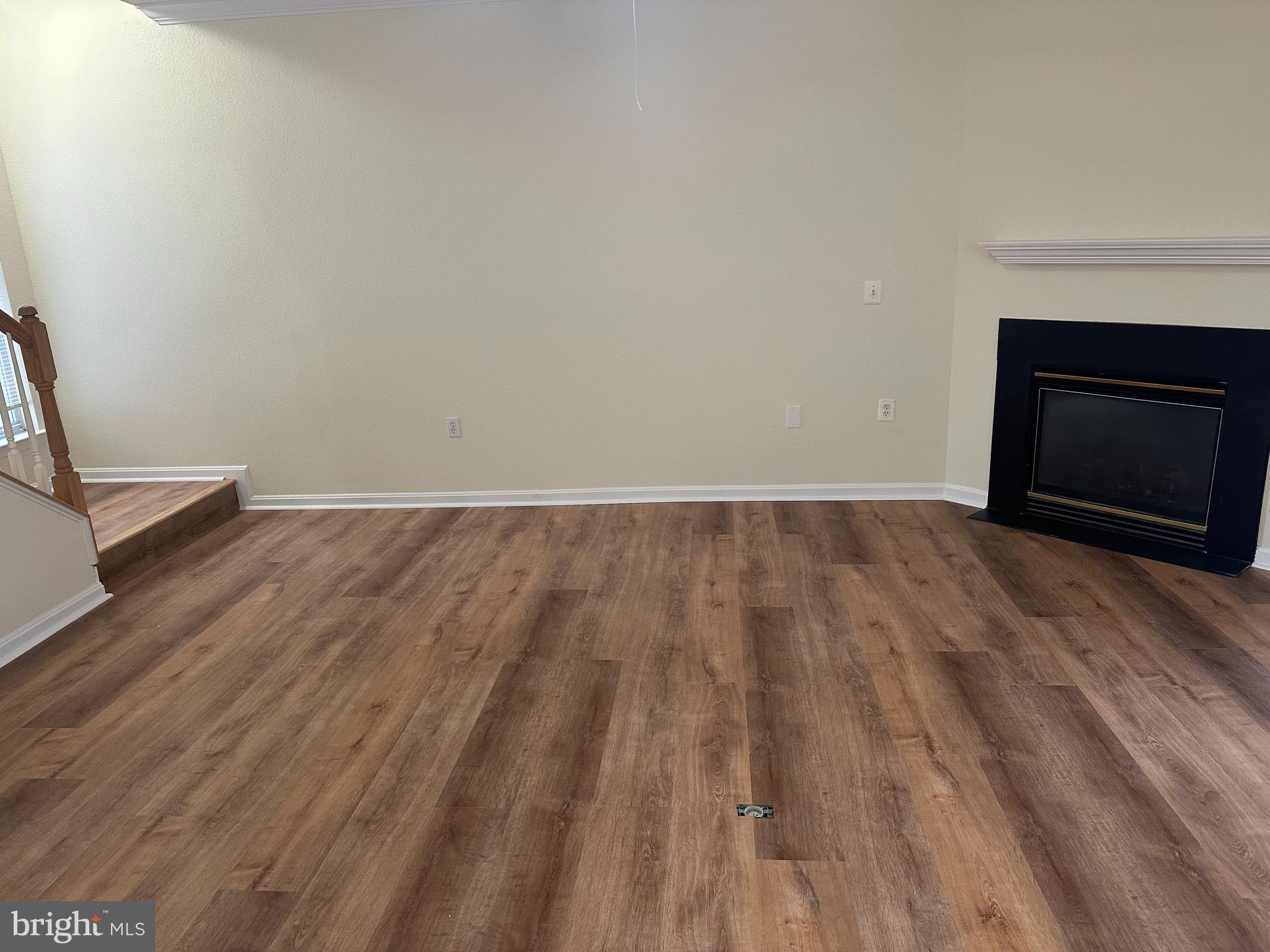 FOX MILL STATION - Residential Lease