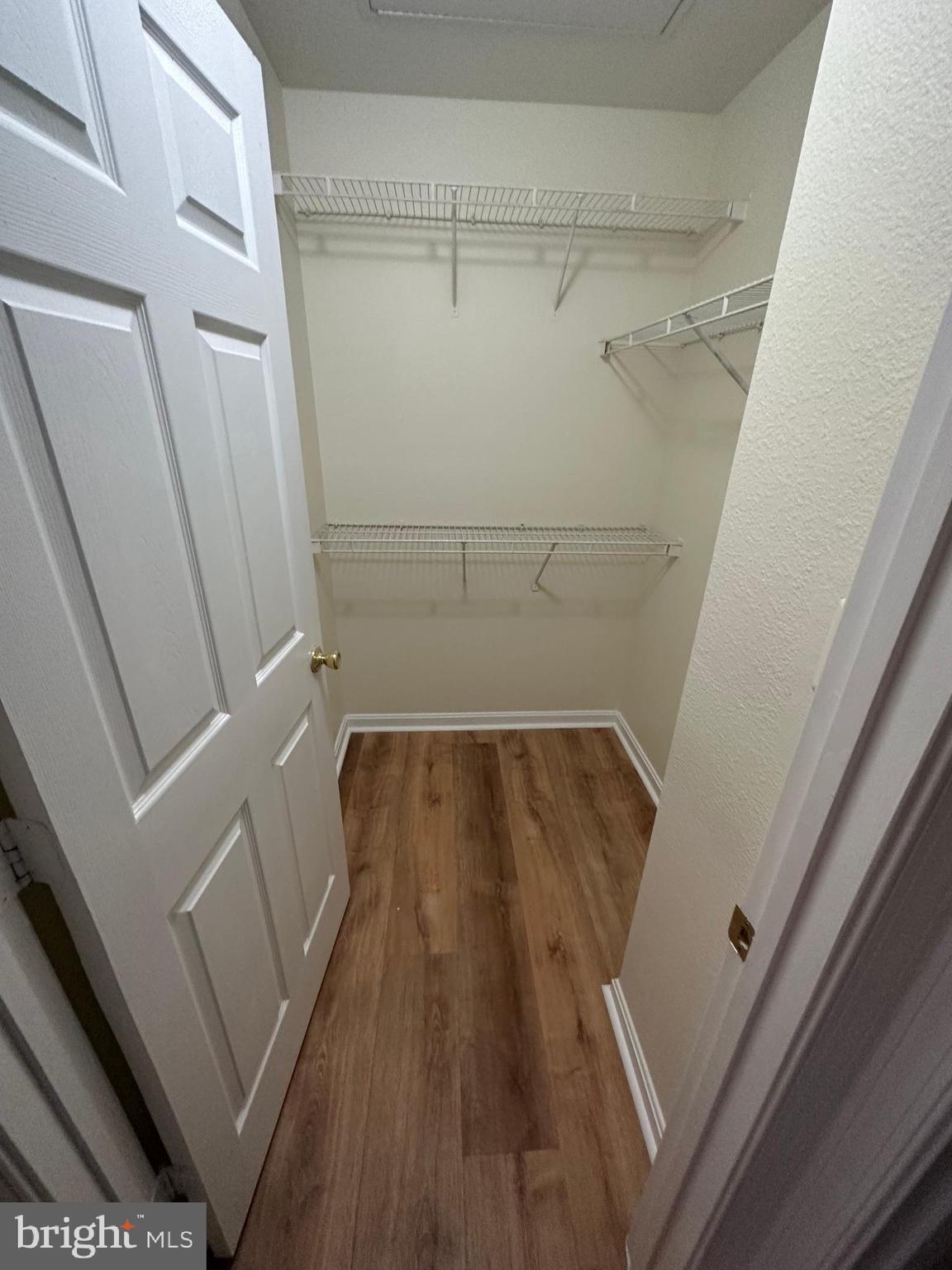 FOX MILL STATION - Residential Lease