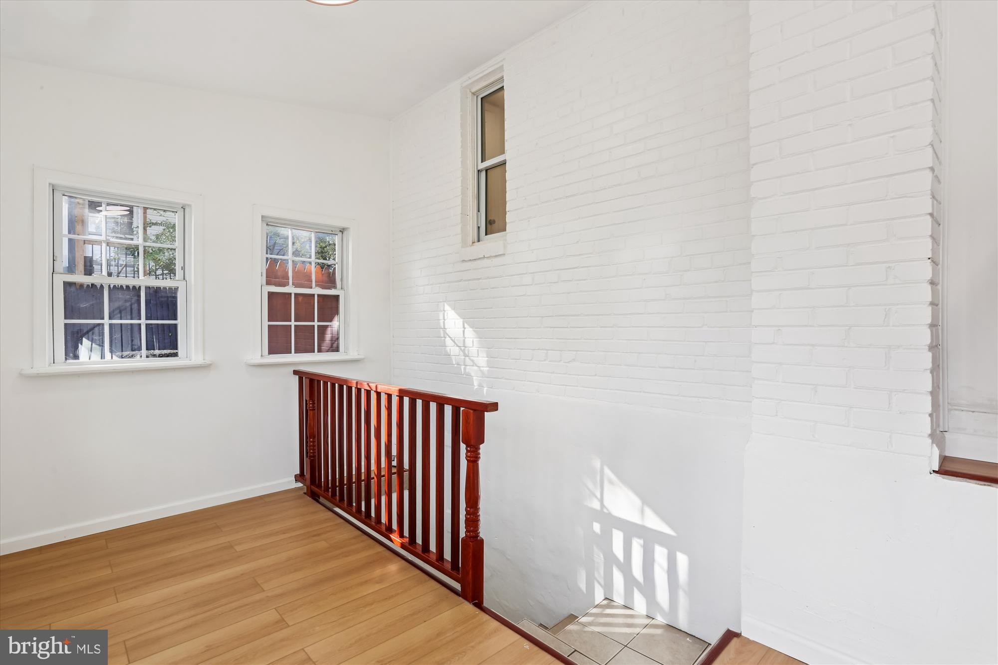 ROLLING TERRACE - Residential