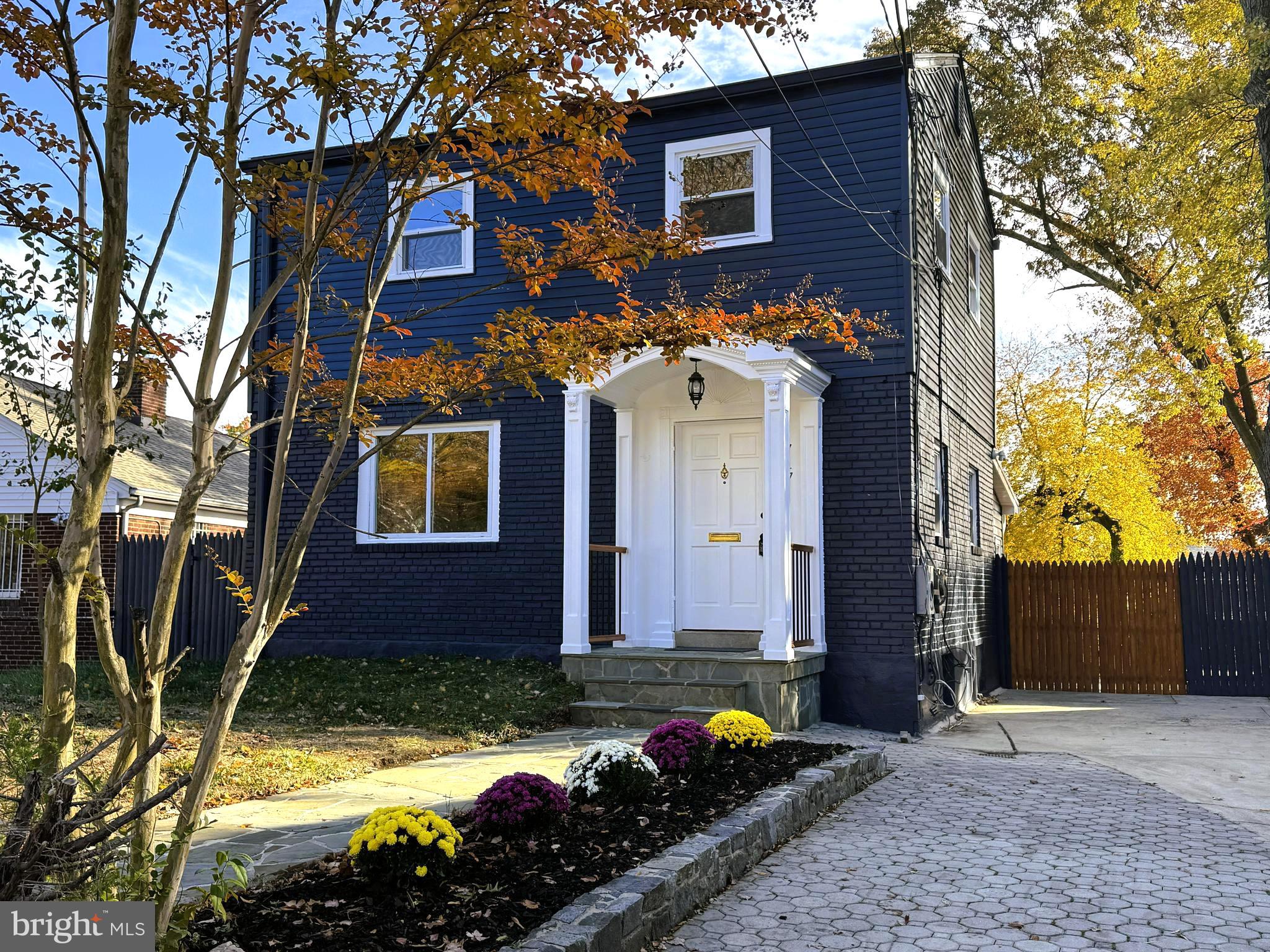 ROLLING TERRACE - Residential