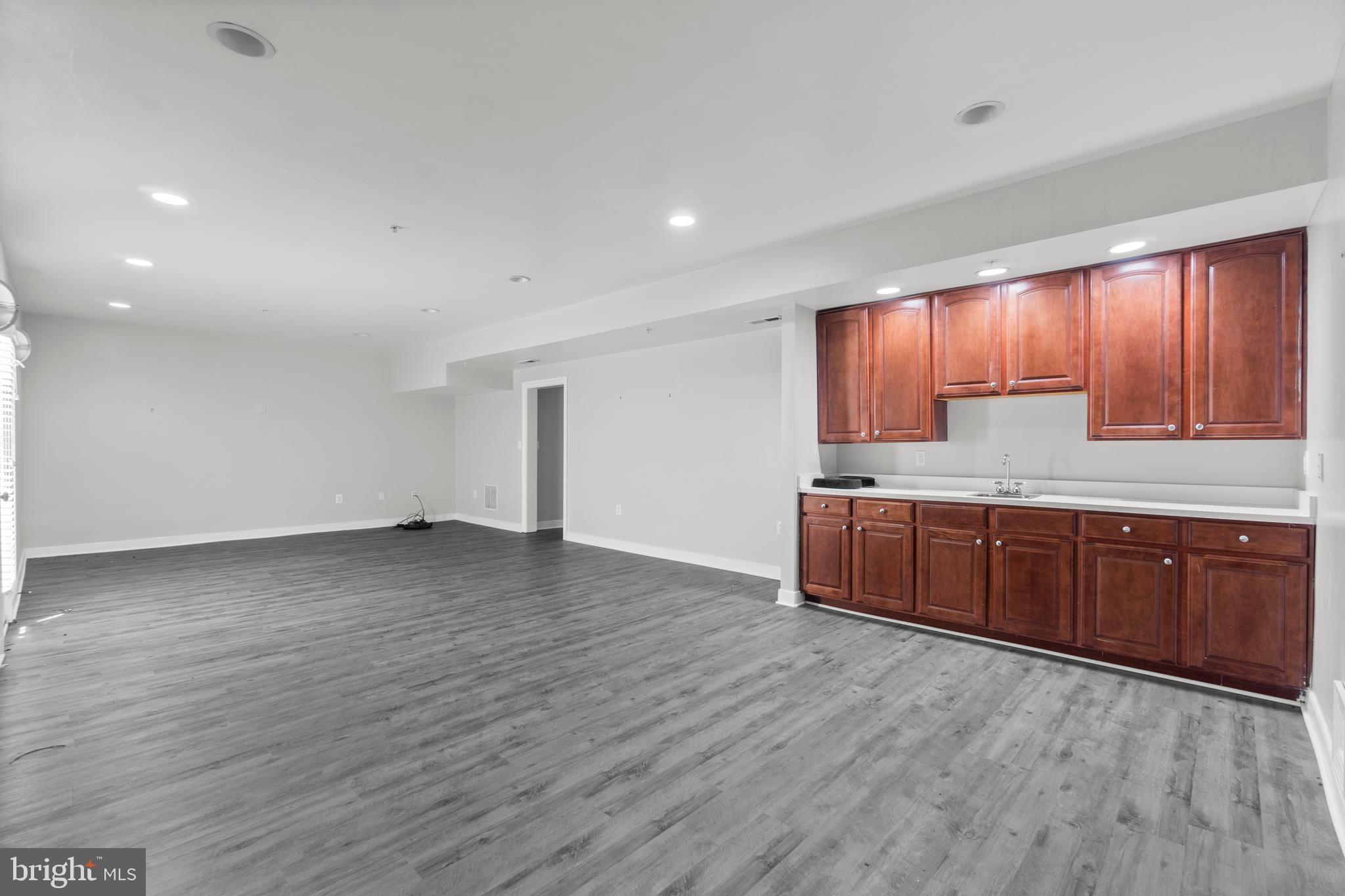 AUBURN VILLAGE AT SANDY SPRING - Residential