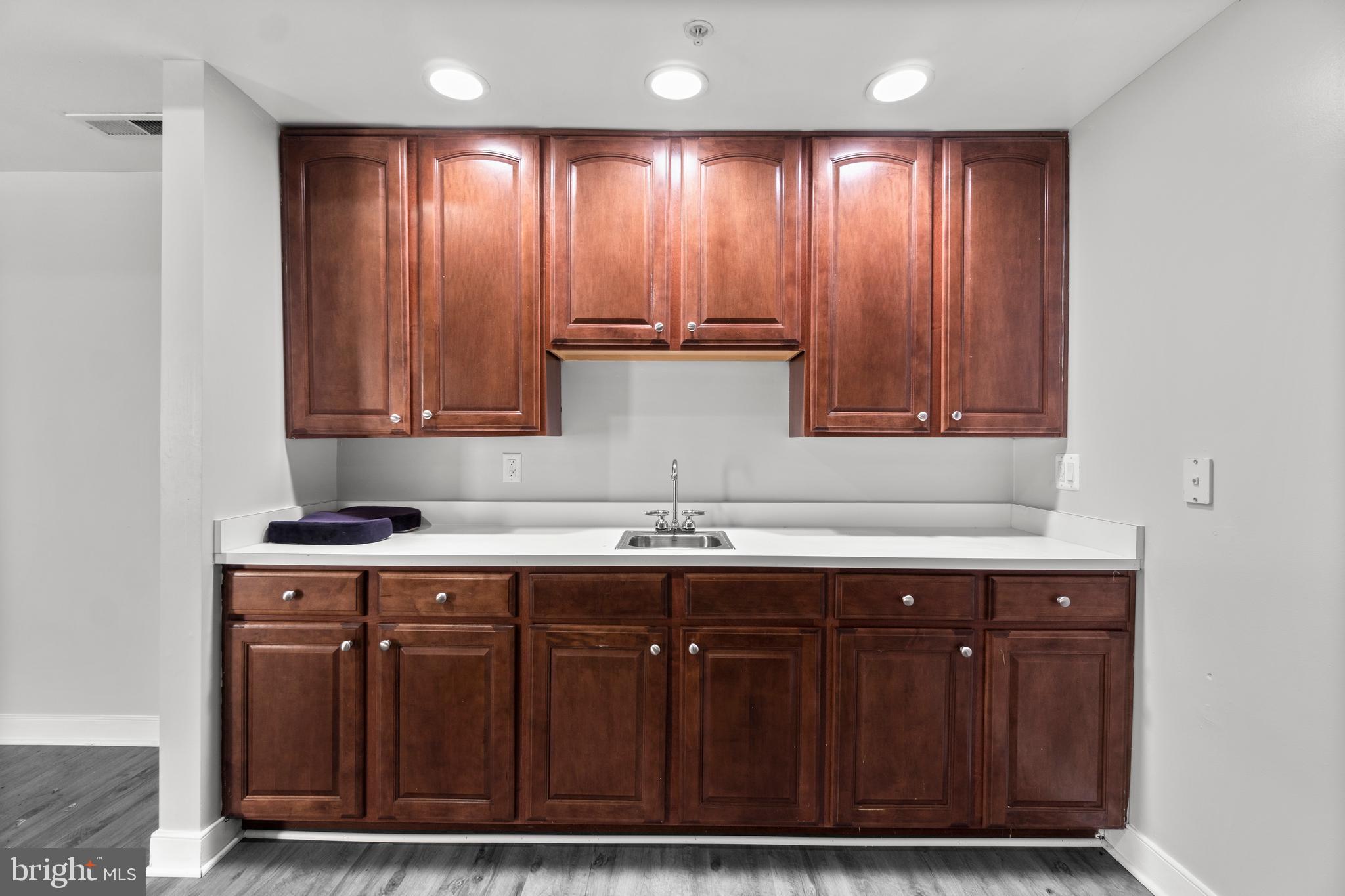 AUBURN VILLAGE AT SANDY SPRING - Residential