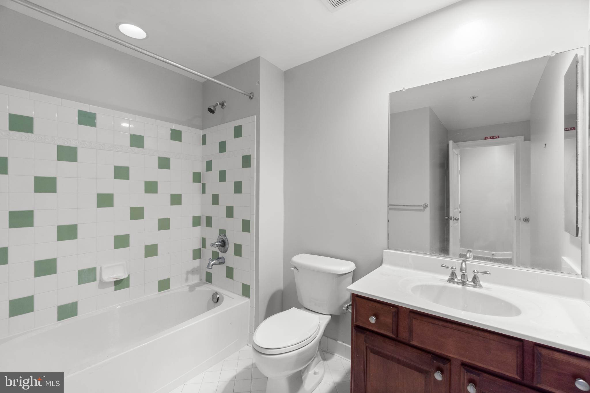 AUBURN VILLAGE AT SANDY SPRING - Residential