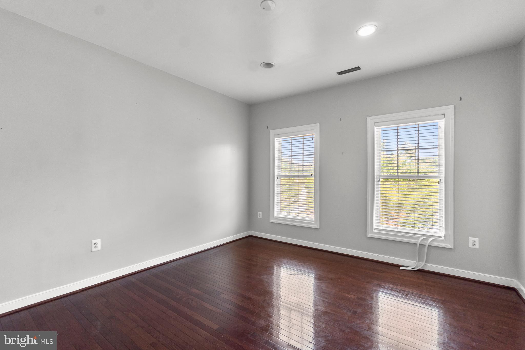 AUBURN VILLAGE AT SANDY SPRING - Residential