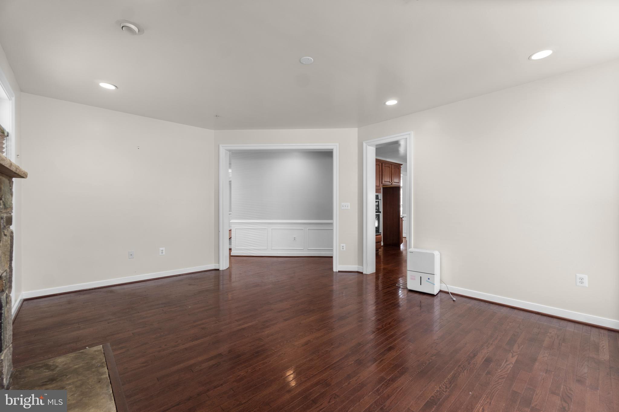AUBURN VILLAGE AT SANDY SPRING - Residential
