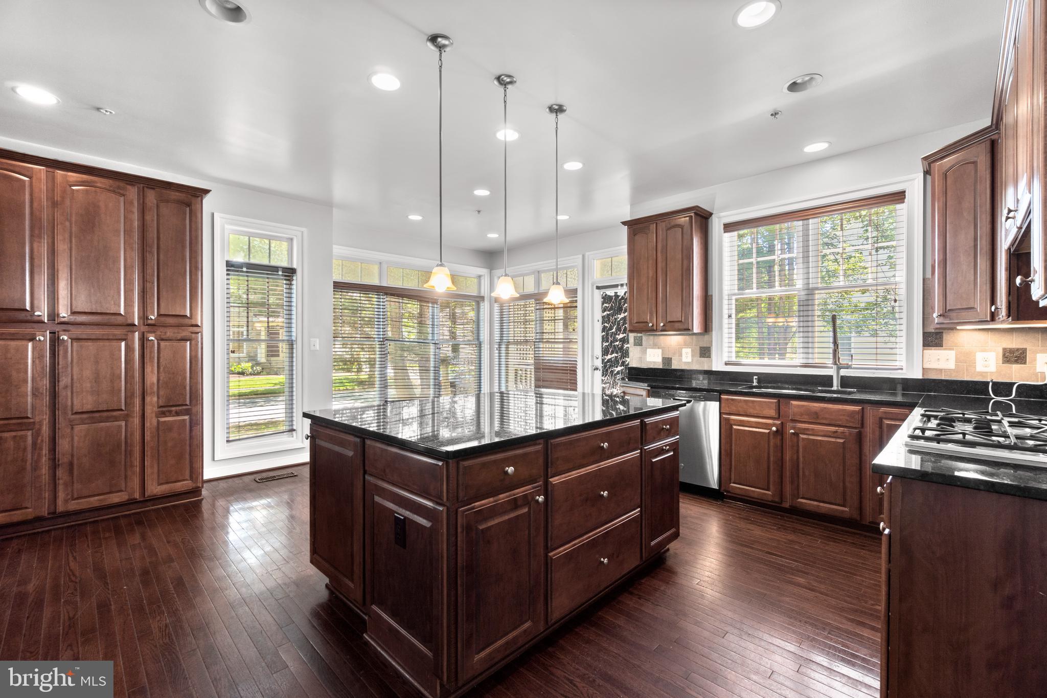 AUBURN VILLAGE AT SANDY SPRING - Residential