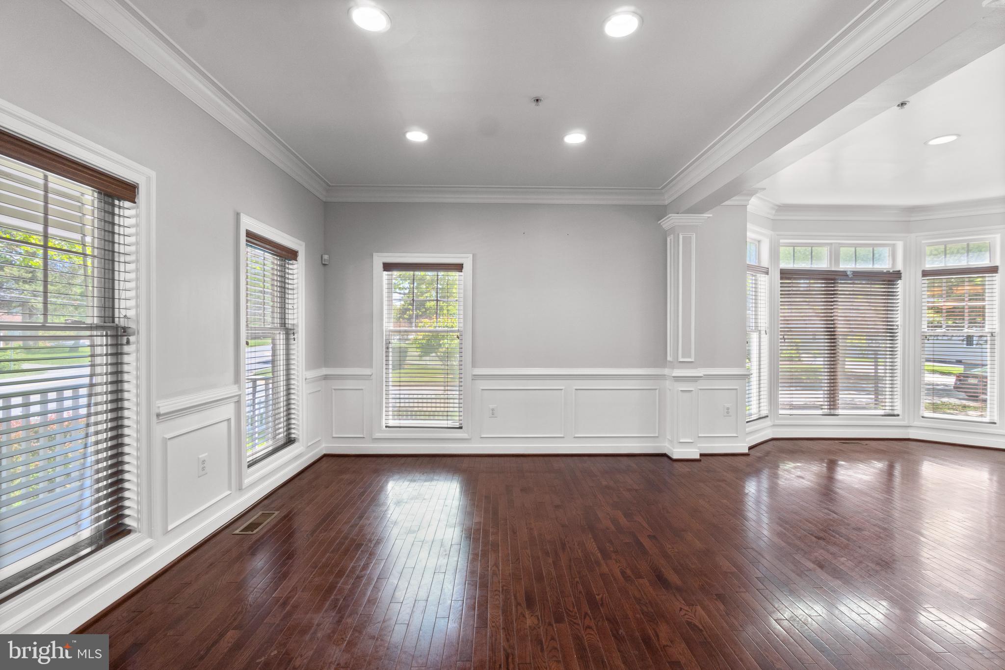 AUBURN VILLAGE AT SANDY SPRING - Residential