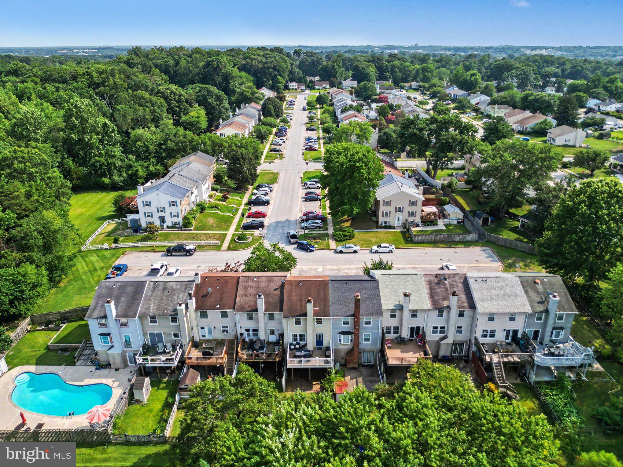 NORTH GATE HALL - Residential