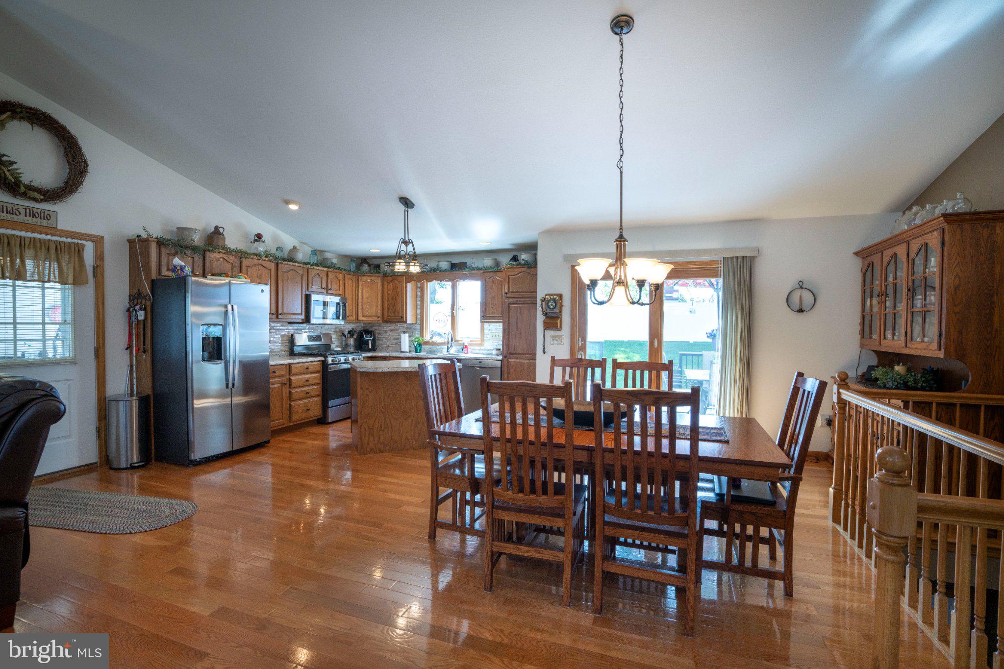 BURNHAM FARM ESTATES - Residential