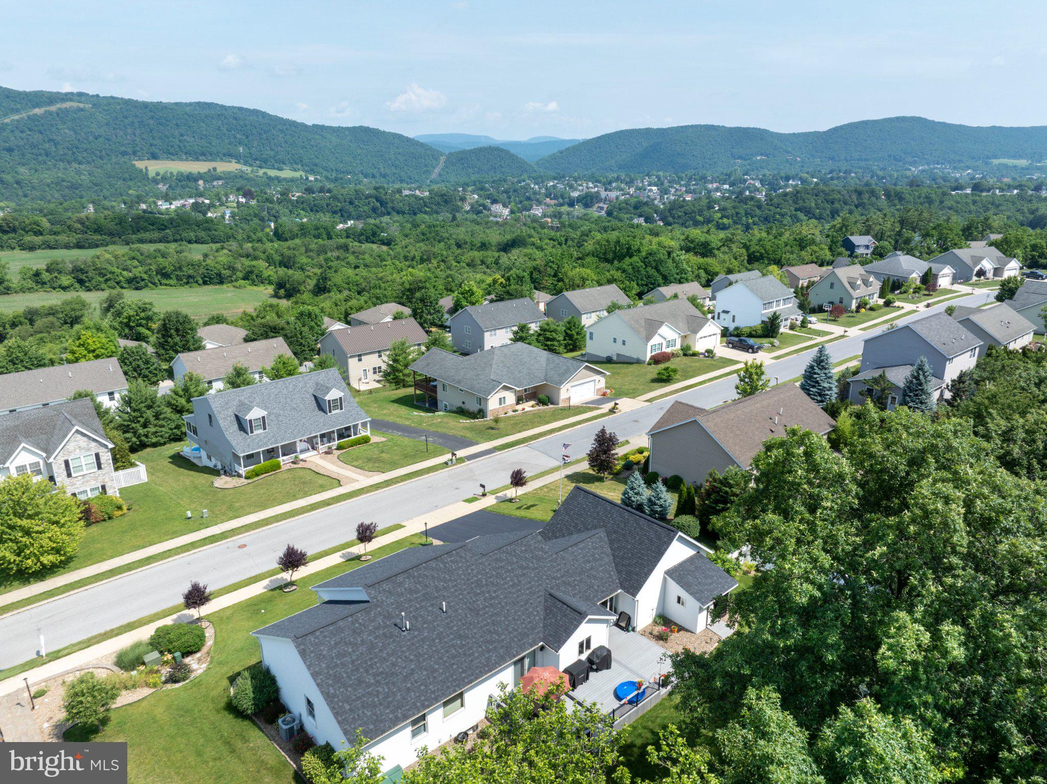 BURNHAM FARM ESTATES - Residential