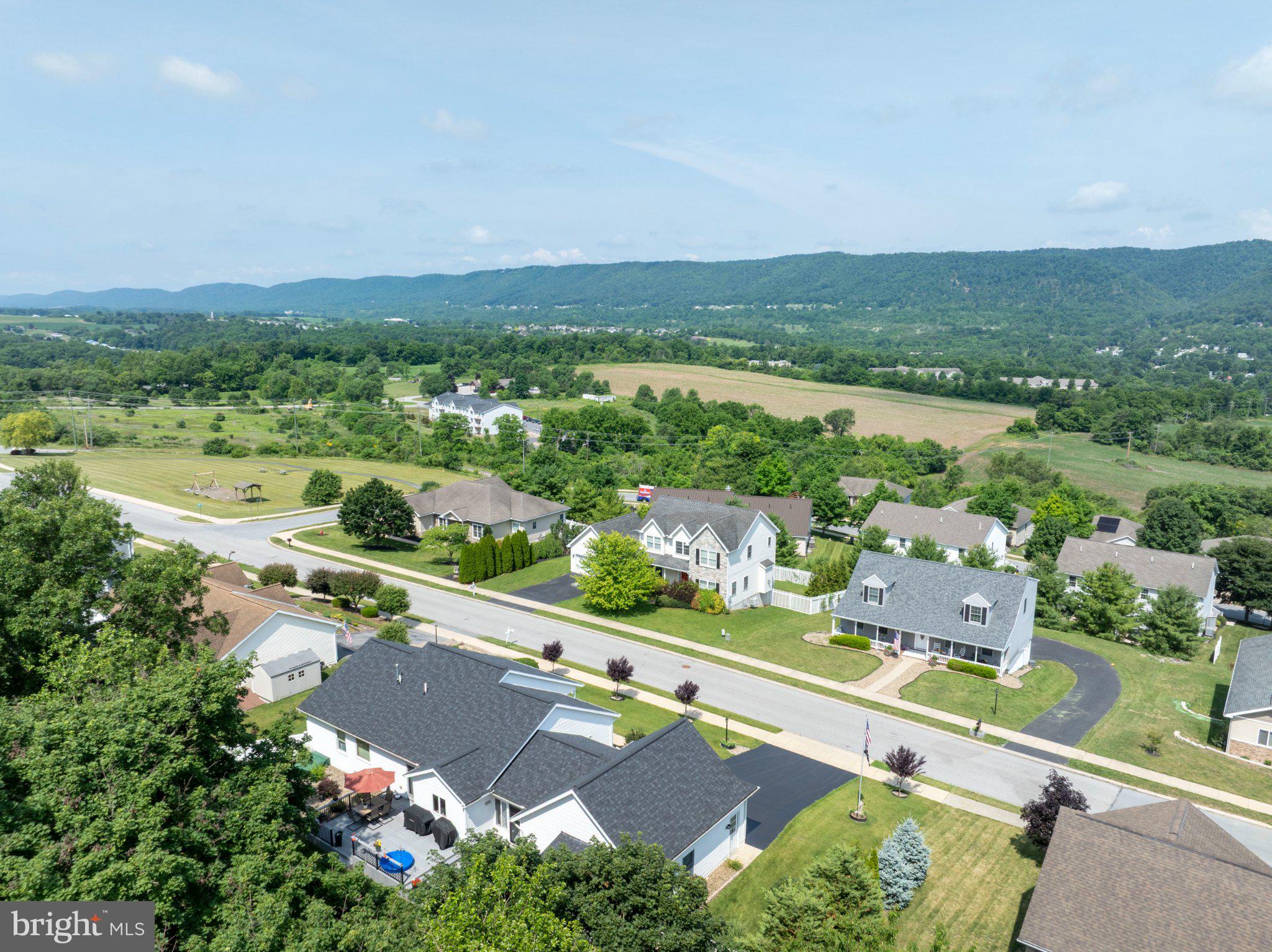 BURNHAM FARM ESTATES - Residential