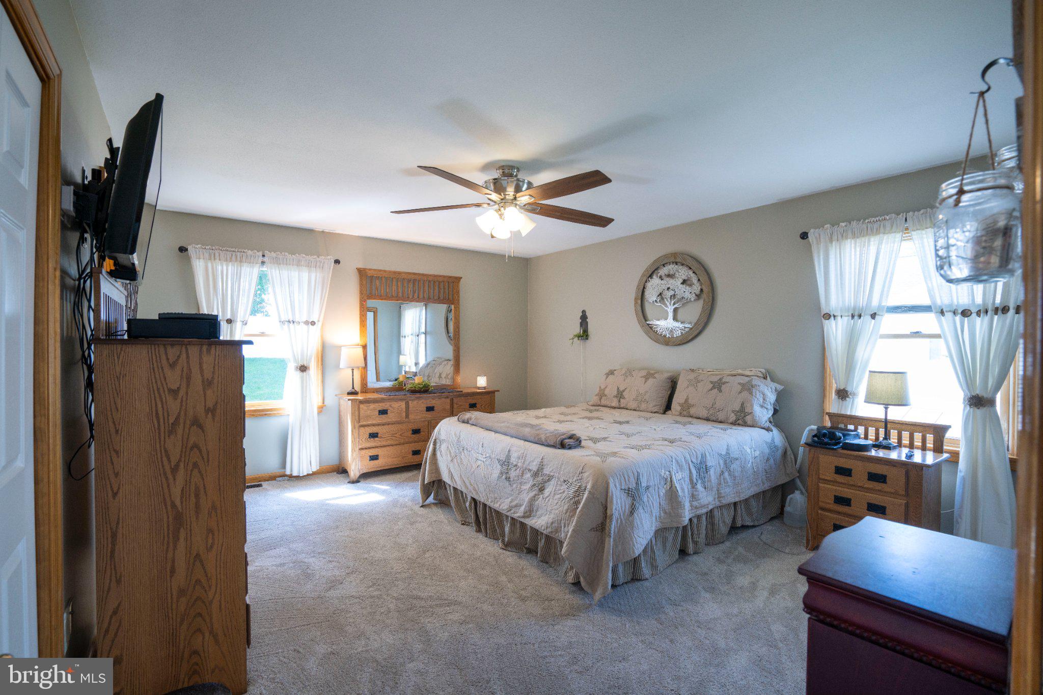 BURNHAM FARM ESTATES - Residential