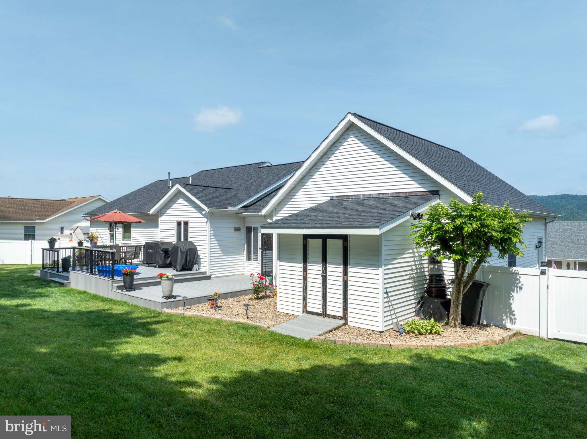 BURNHAM FARM ESTATES - Residential