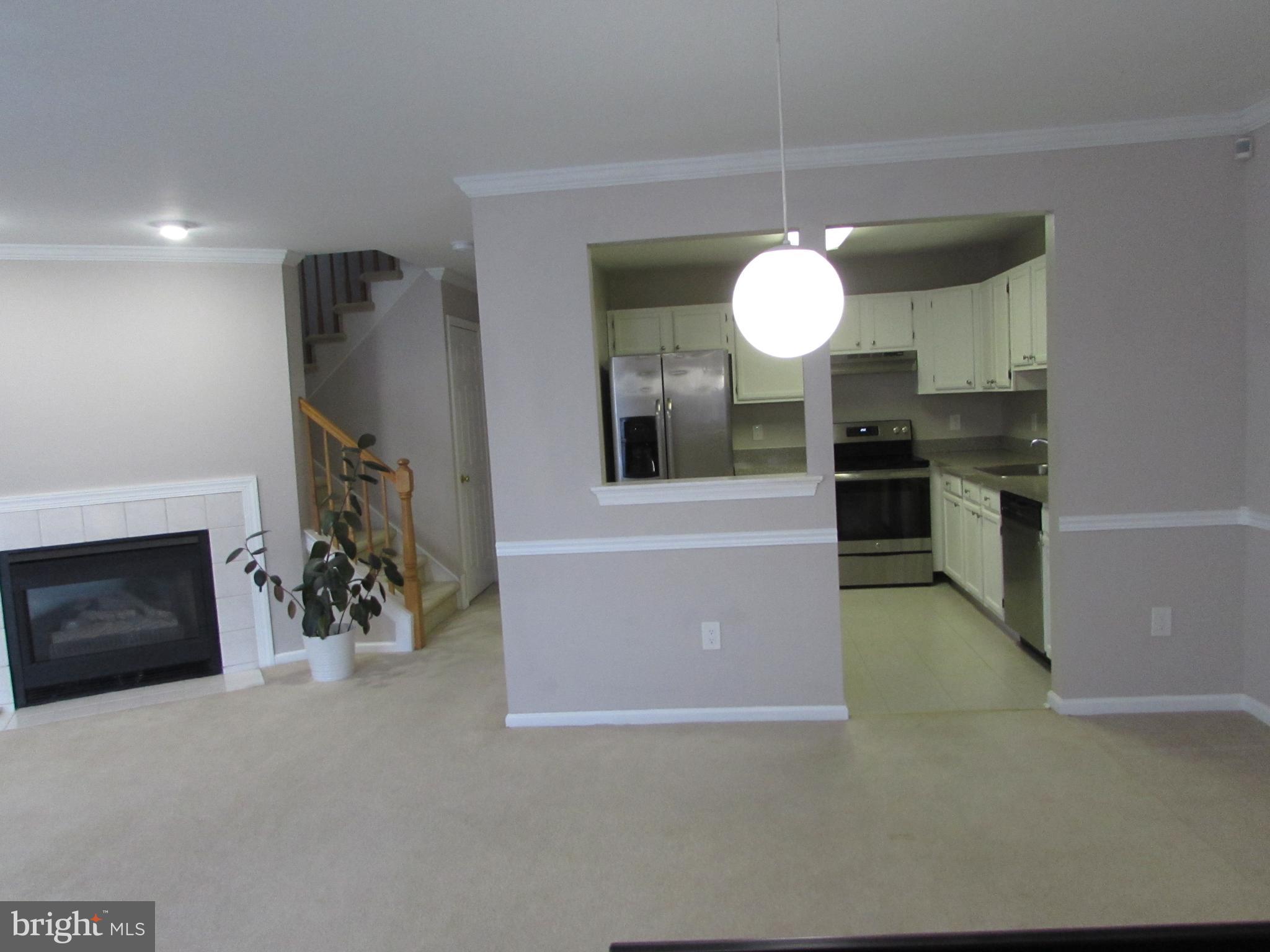 MAKEFIELD GLEN - Residential Lease