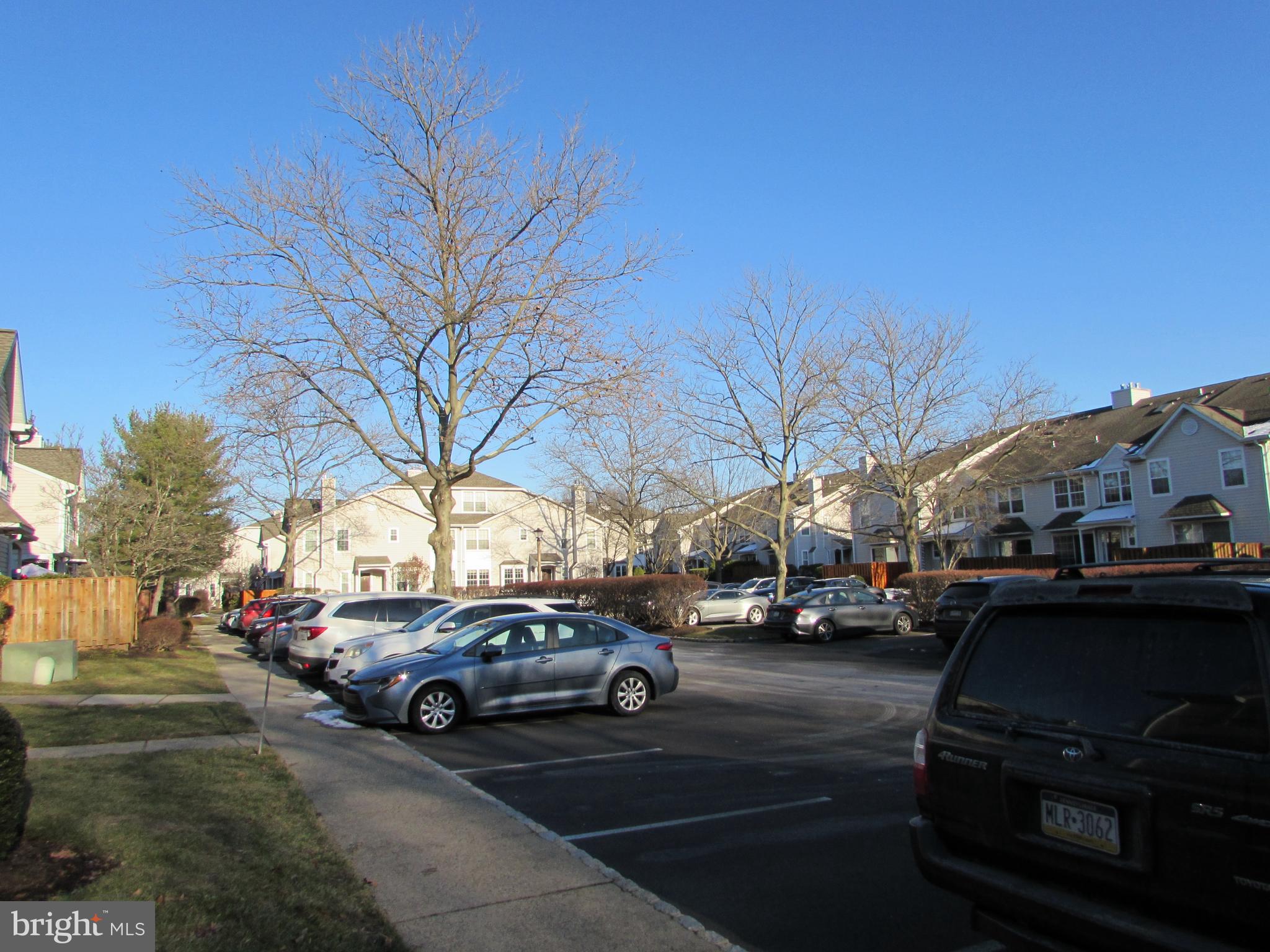 MAKEFIELD GLEN - Residential Lease