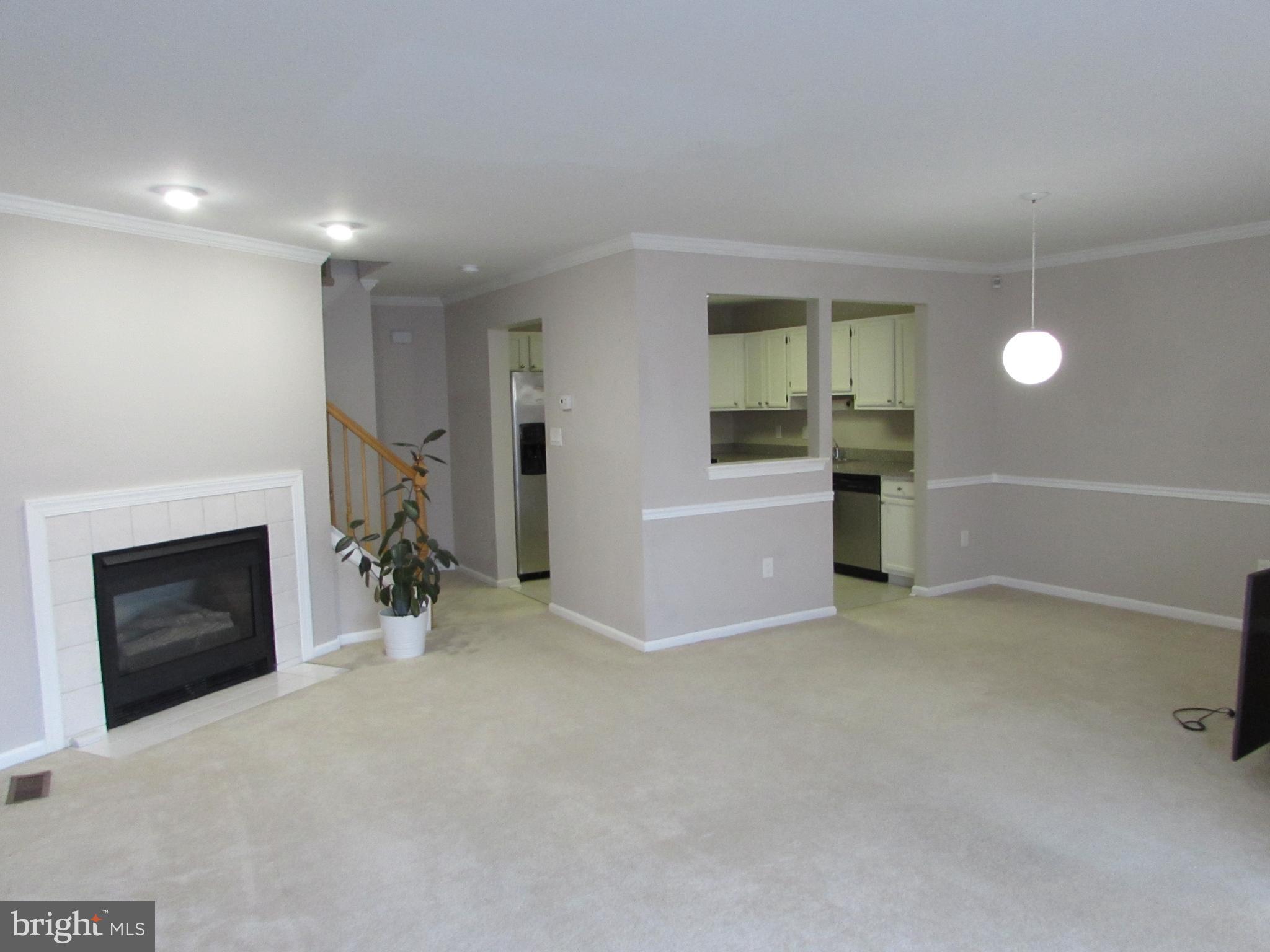 MAKEFIELD GLEN - Residential Lease