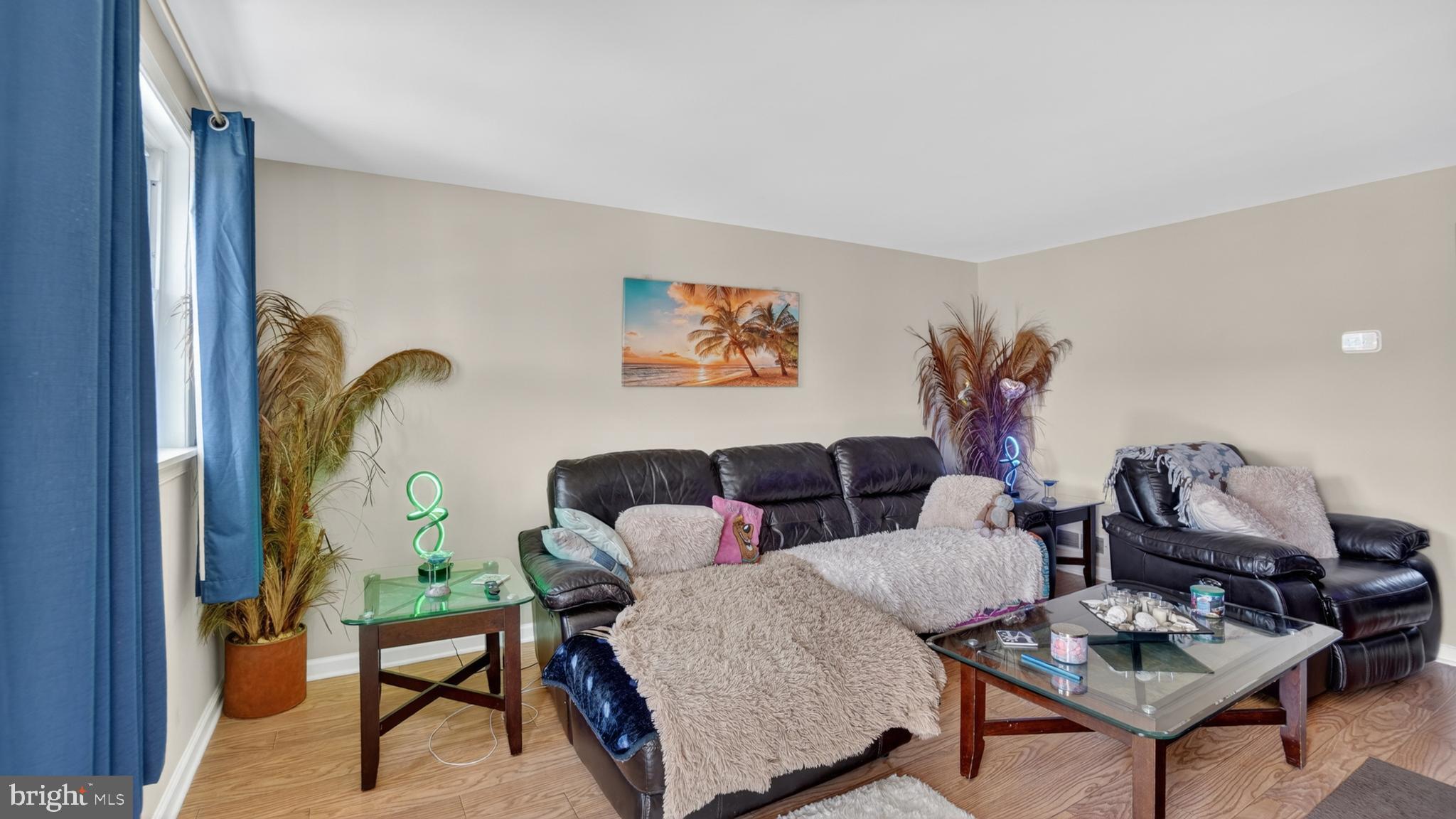 EASTFIELD - Residential