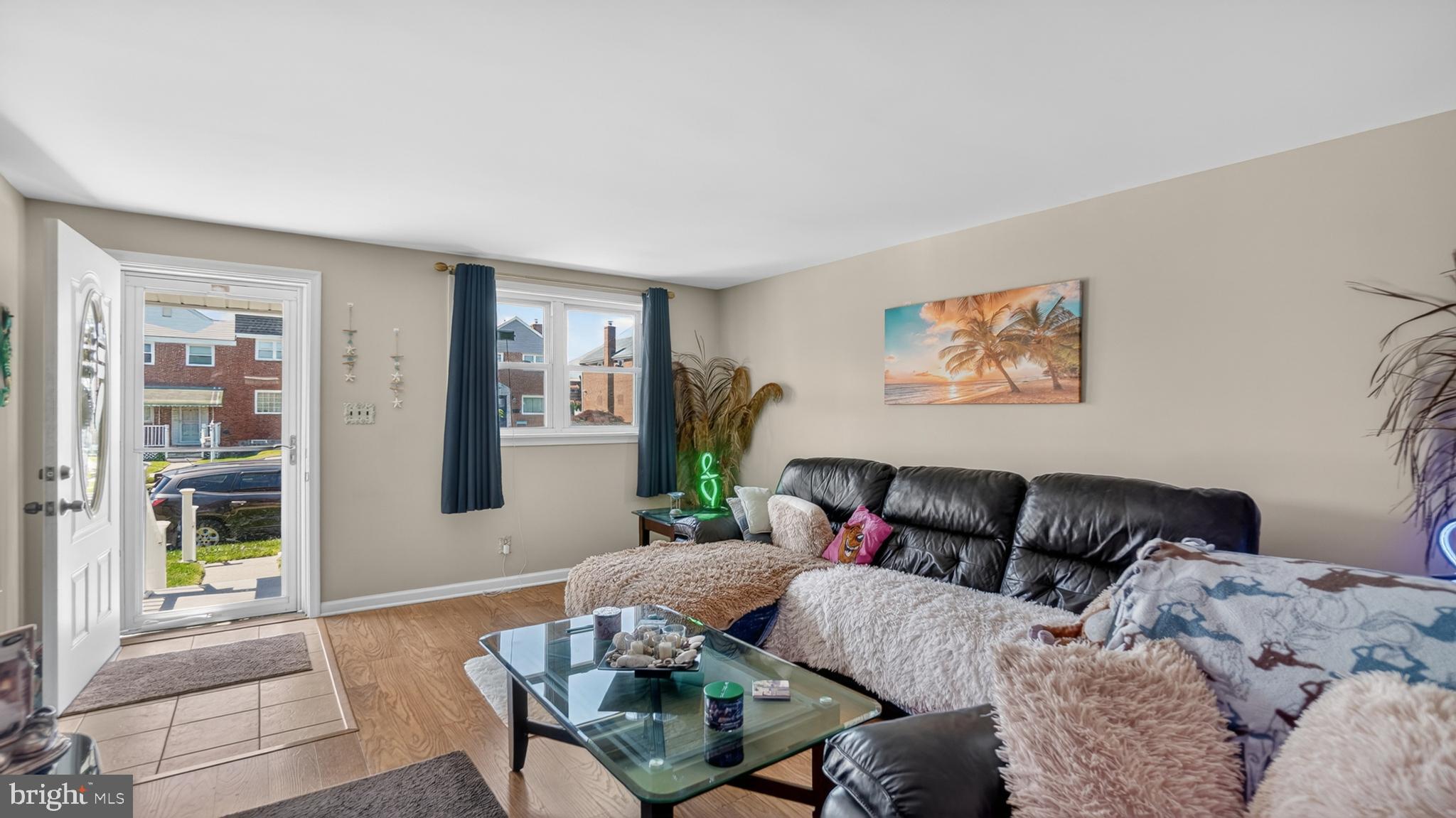 EASTFIELD - Residential