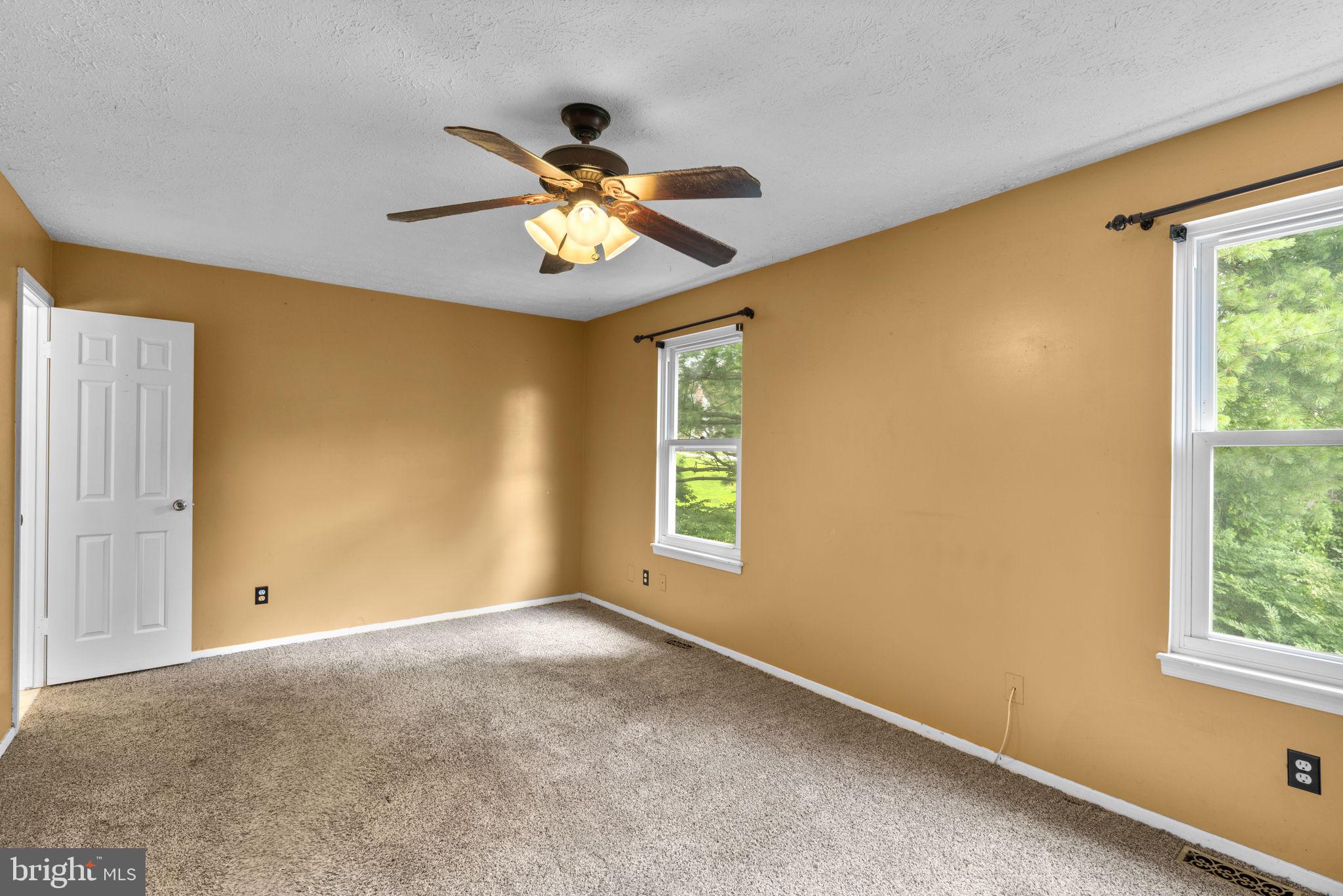 OAKHURST - Residential
