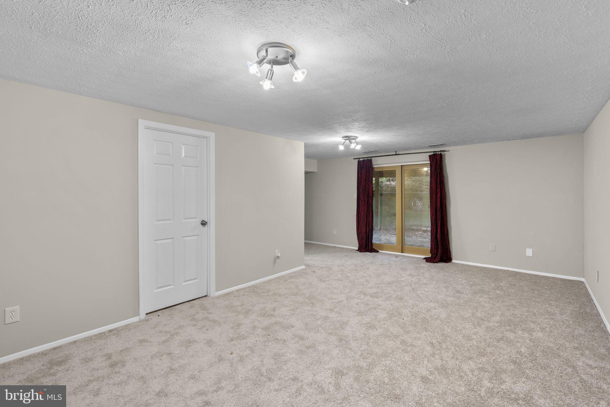 OAKHURST - Residential