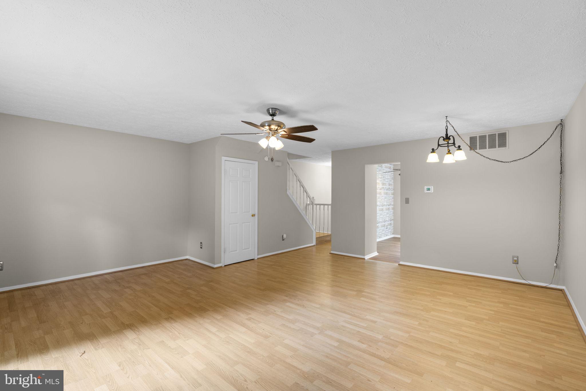 OAKHURST - Residential