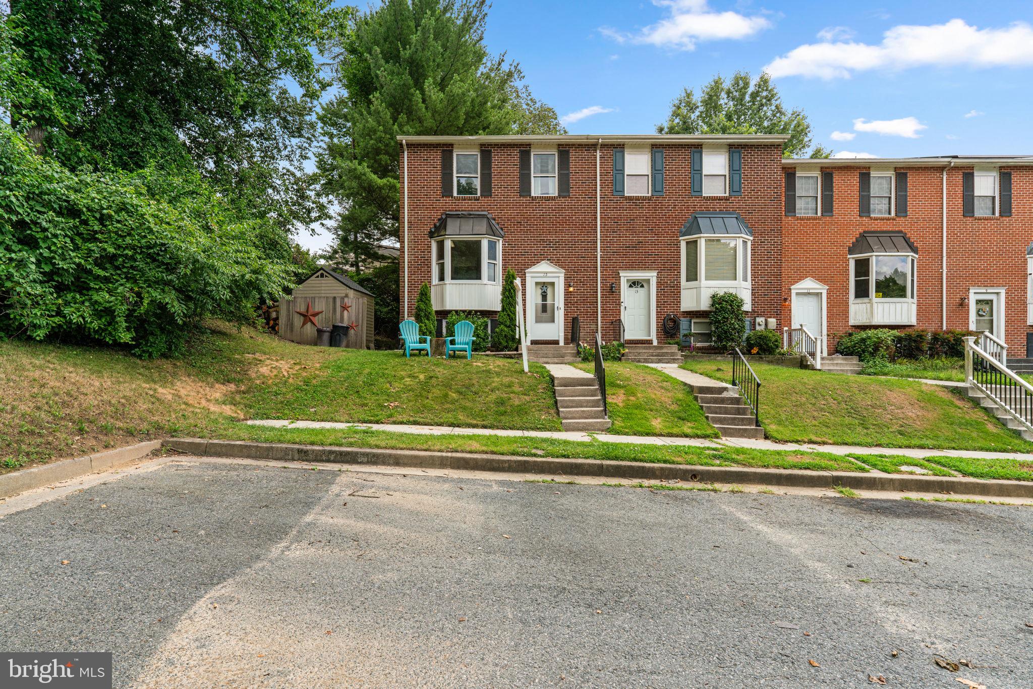 OAKHURST - Residential